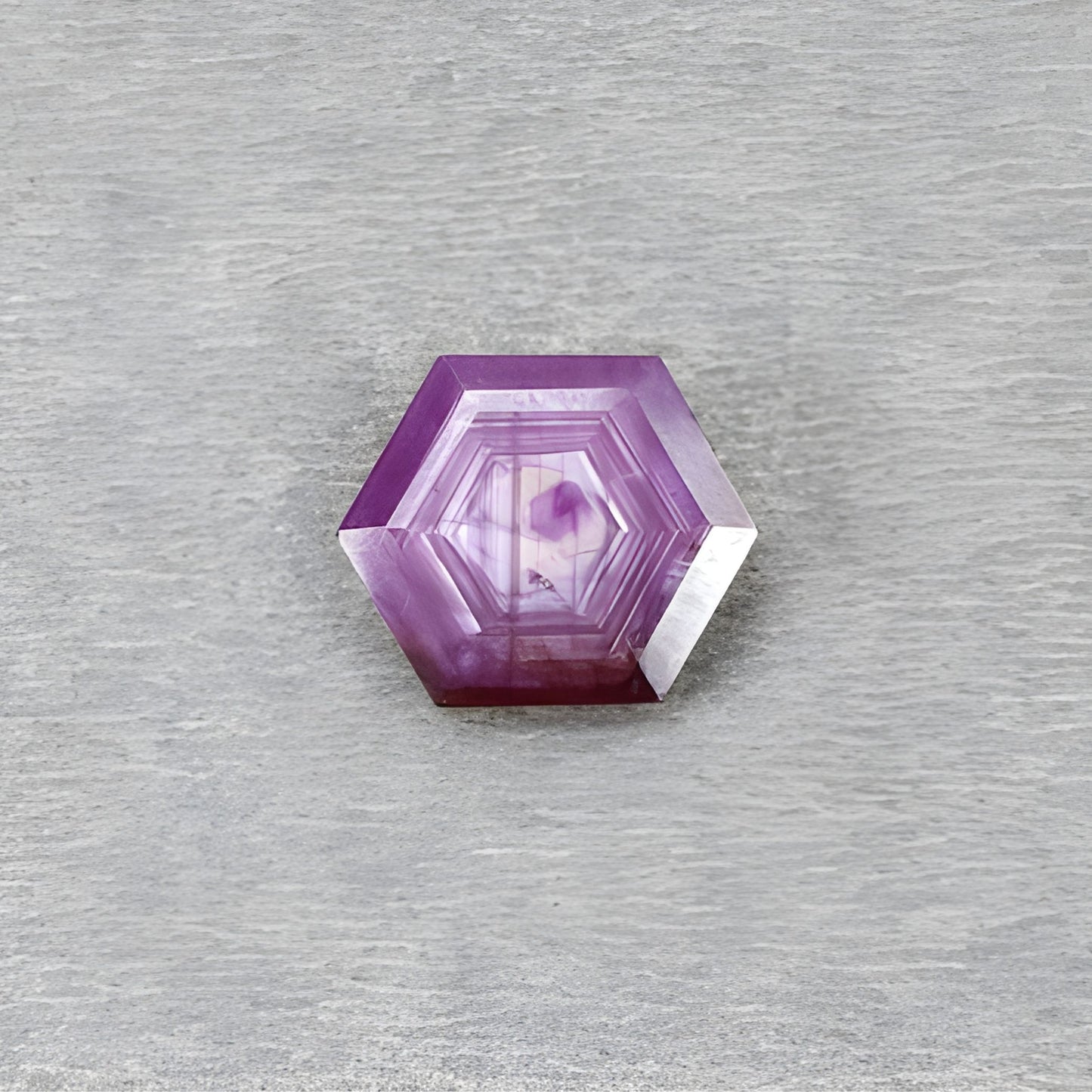 pietra portafortuna di luglio