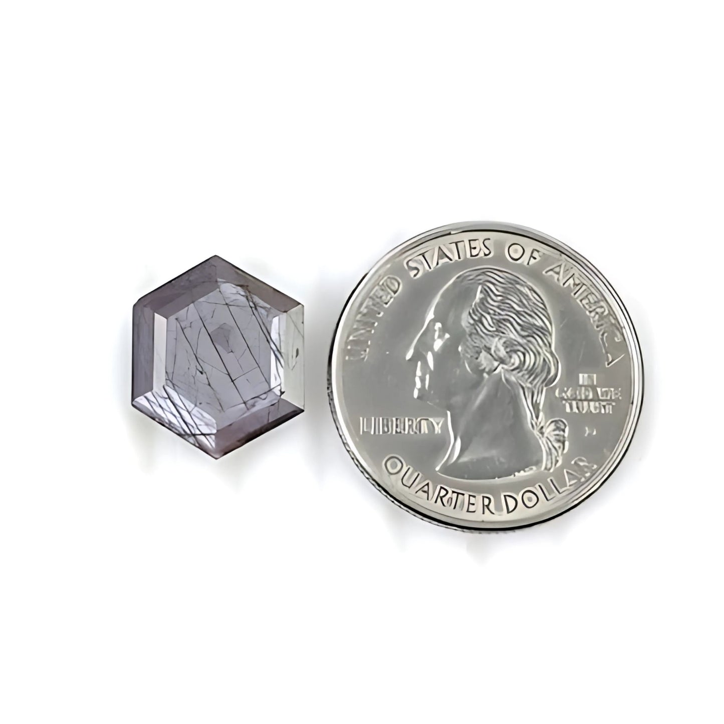 树莓蓝宝石，用于珠宝制作