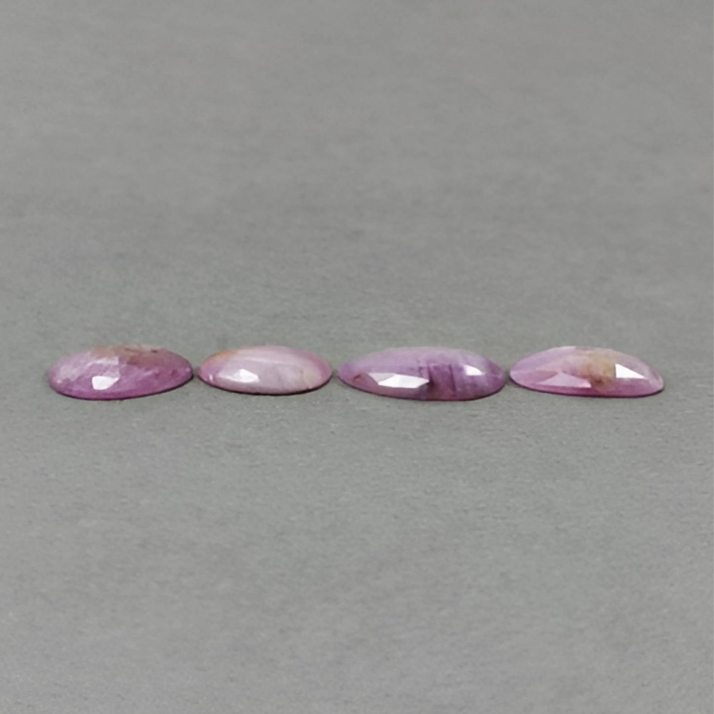 天然の未処理ルビー宝石