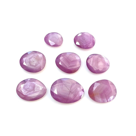 Rubí en forma de huevo