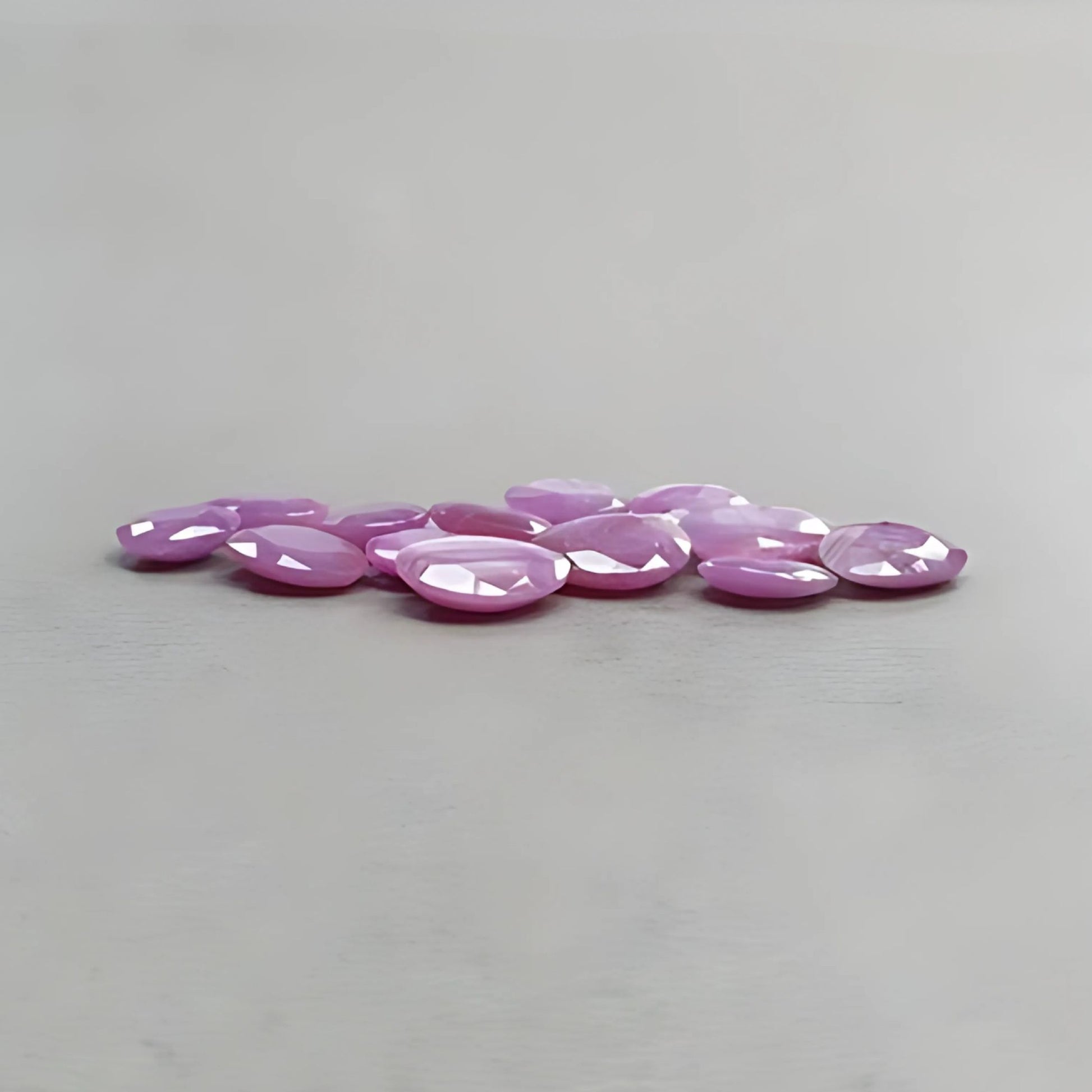 ياقوت أزرق مقطوع بشكل فاخر