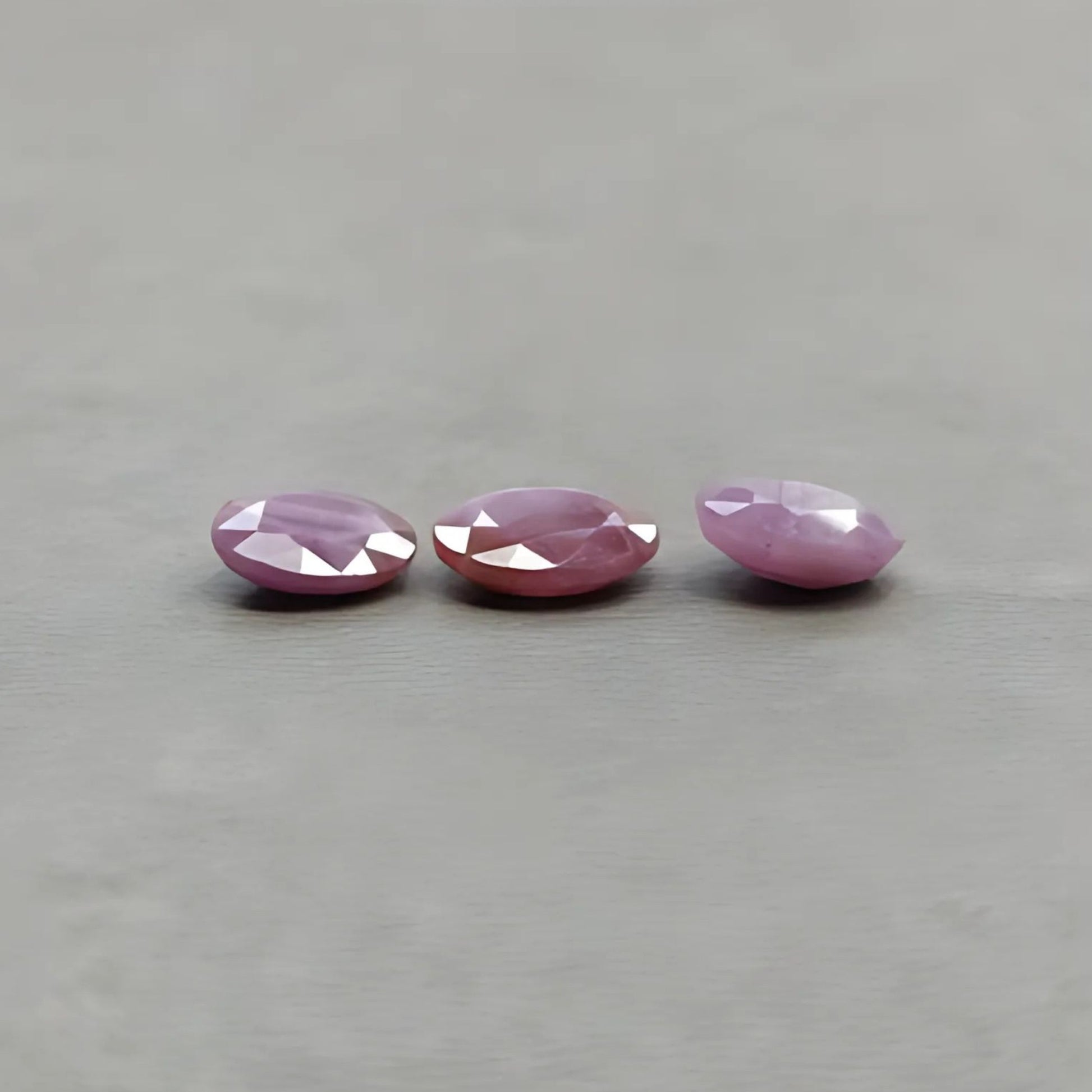 Round Pink Sapphire Cut