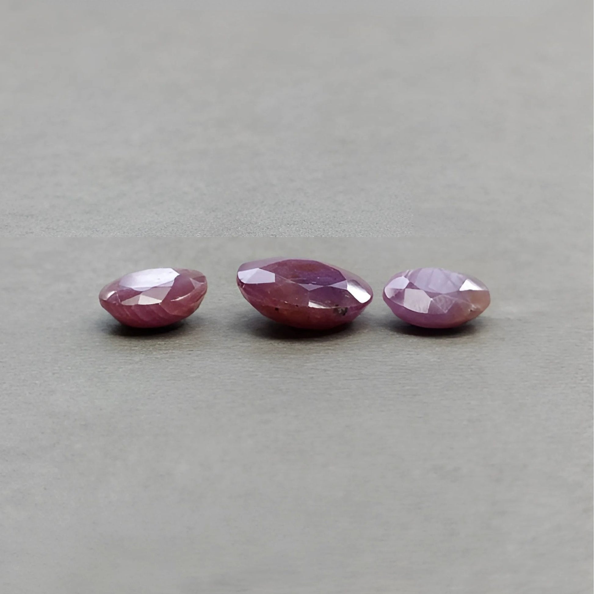 Corte de zafiro rosa natural