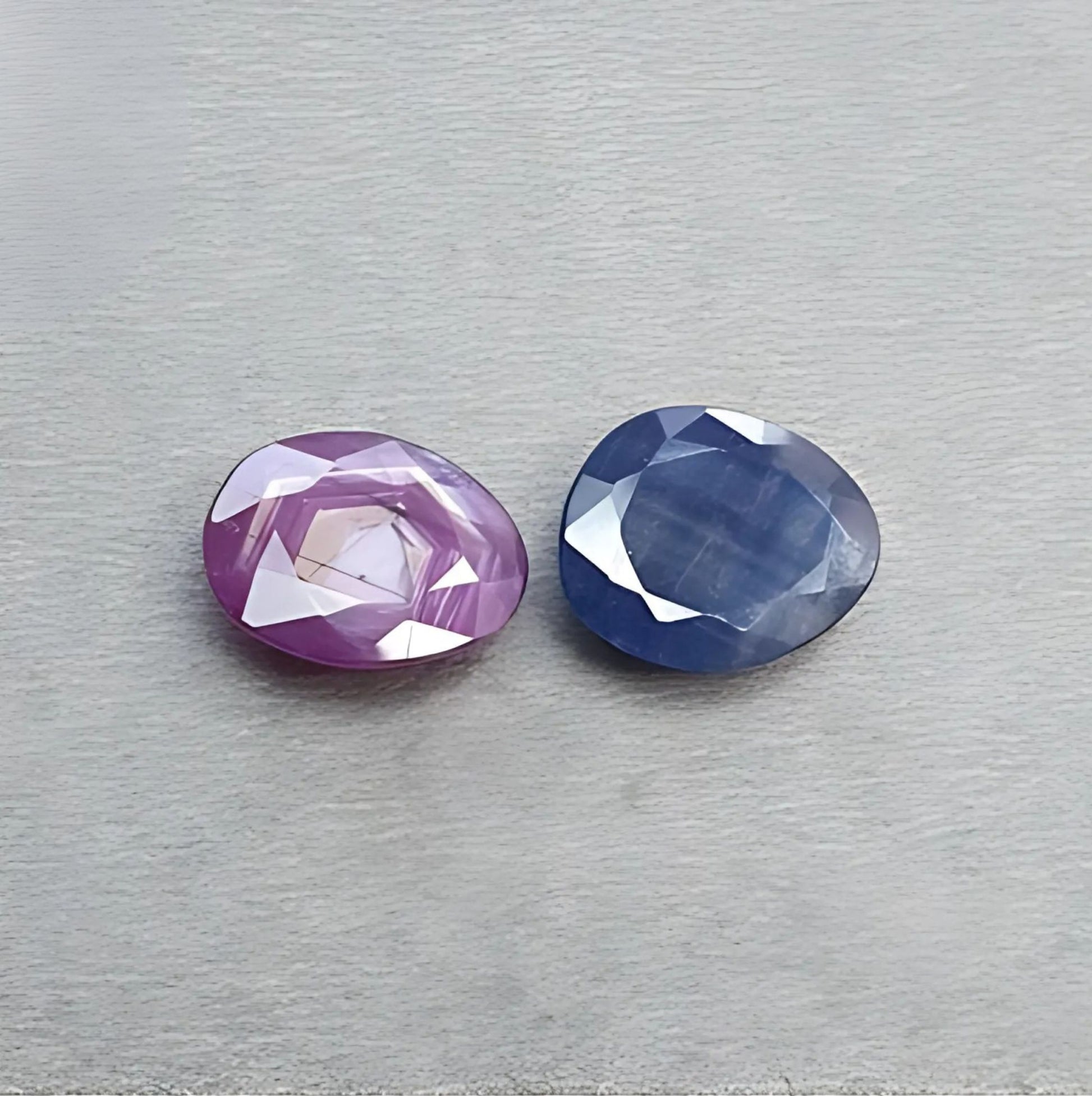 Pietra preziosa zaffiro sfaccettata