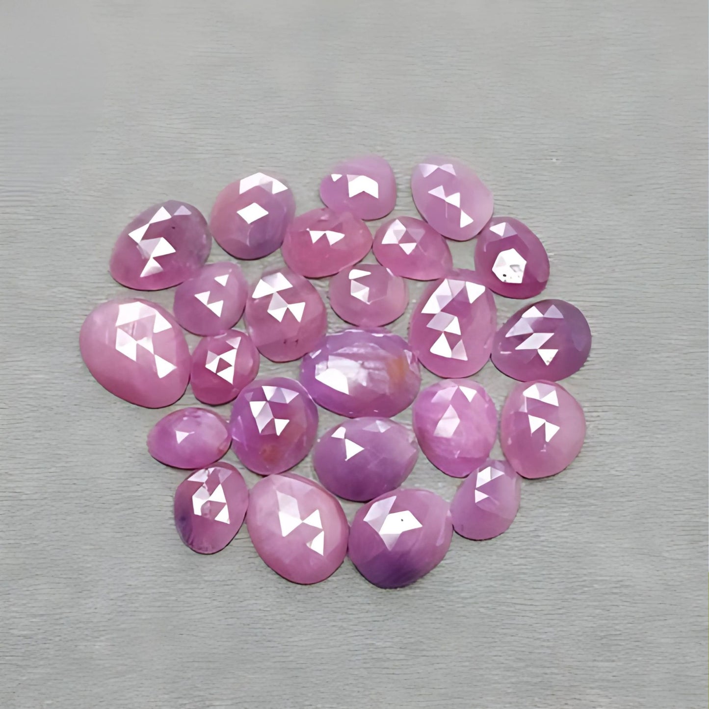 natürlicher unbehandelter Saphir