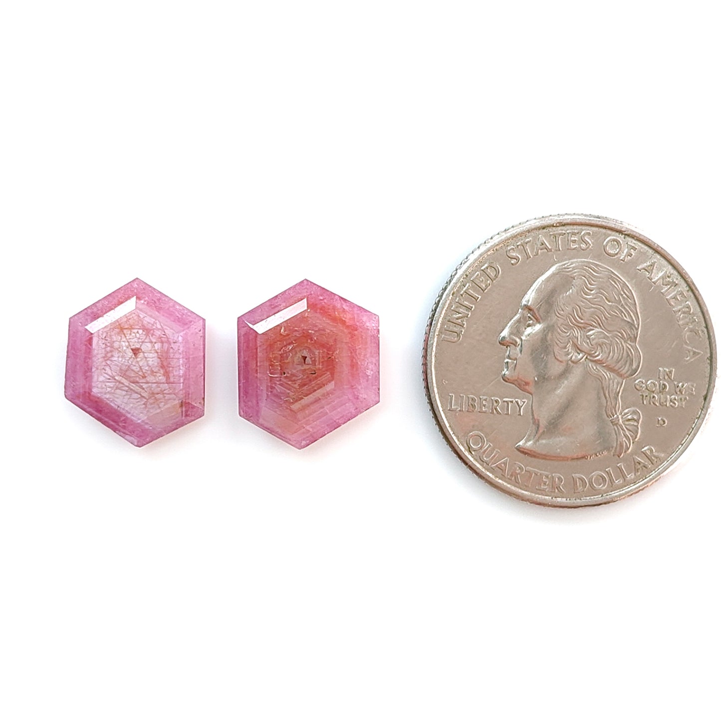 Rubí hexagonal facetado