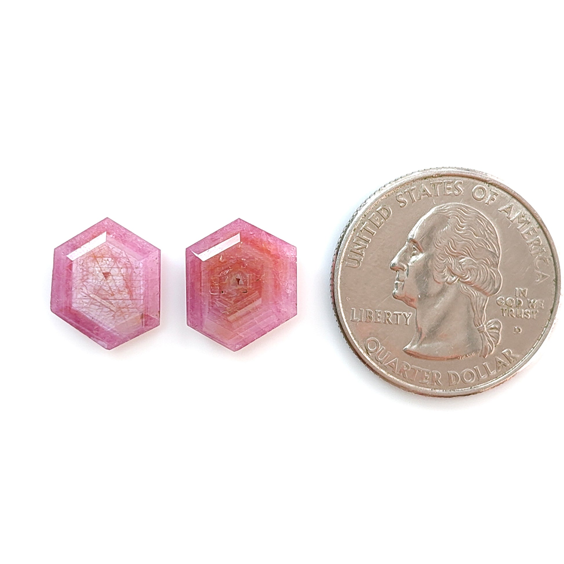 Rubí hexagonal facetado