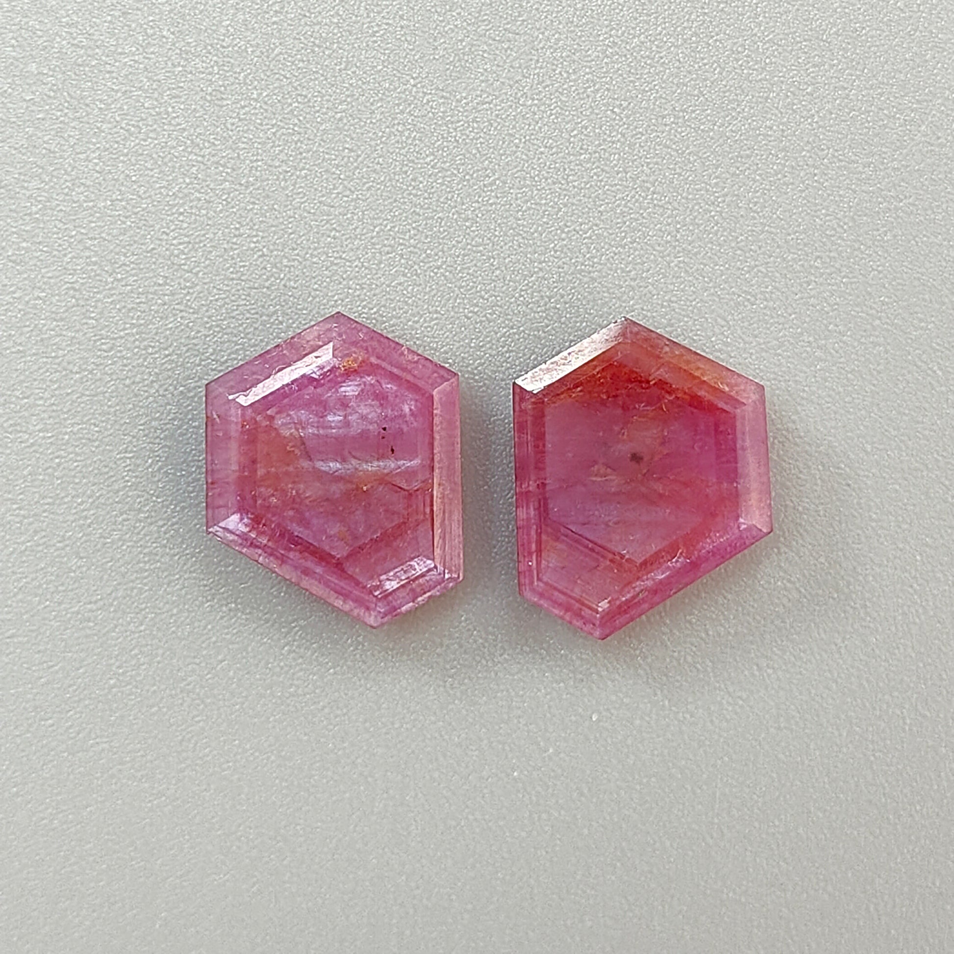 Zaffiro rosa taglio sfaccettato