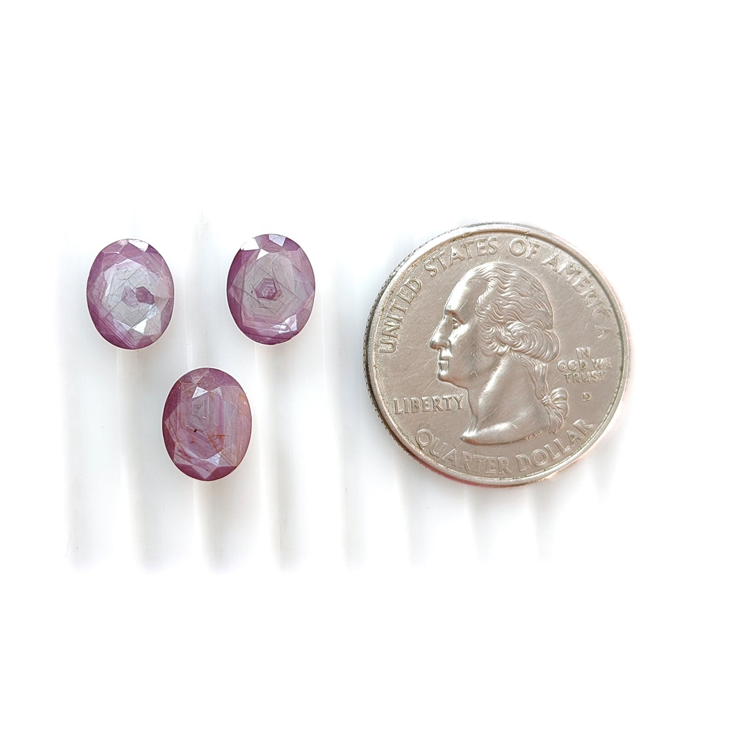 Zafiro rosa de corte ovalado