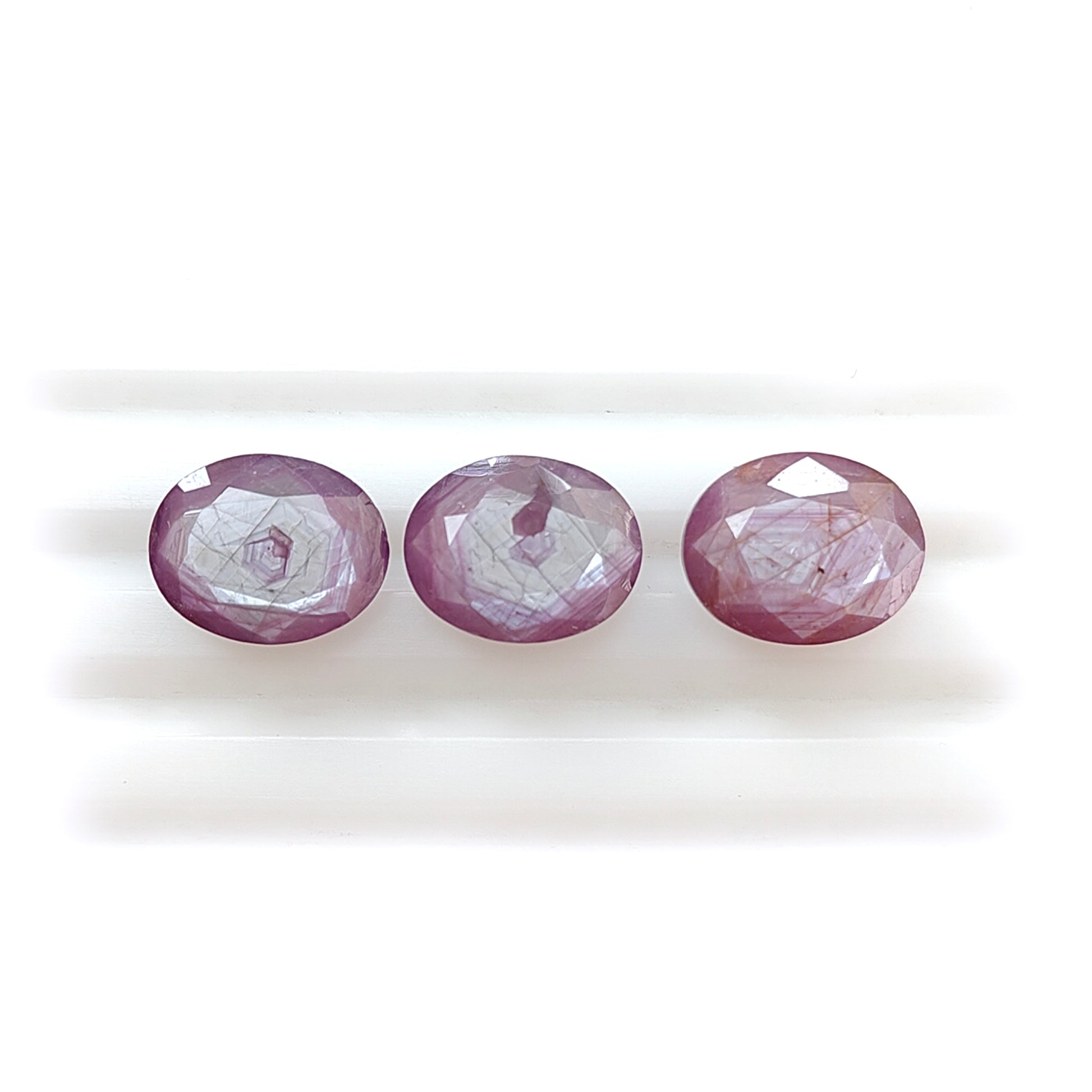 Oval Raspberry Sapphire