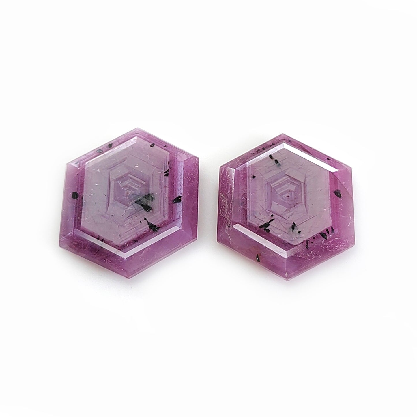 sapphire faceted cut gemstone
