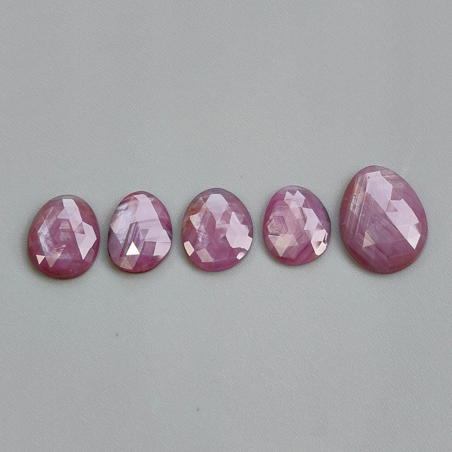 zafiro rosa sin tratar