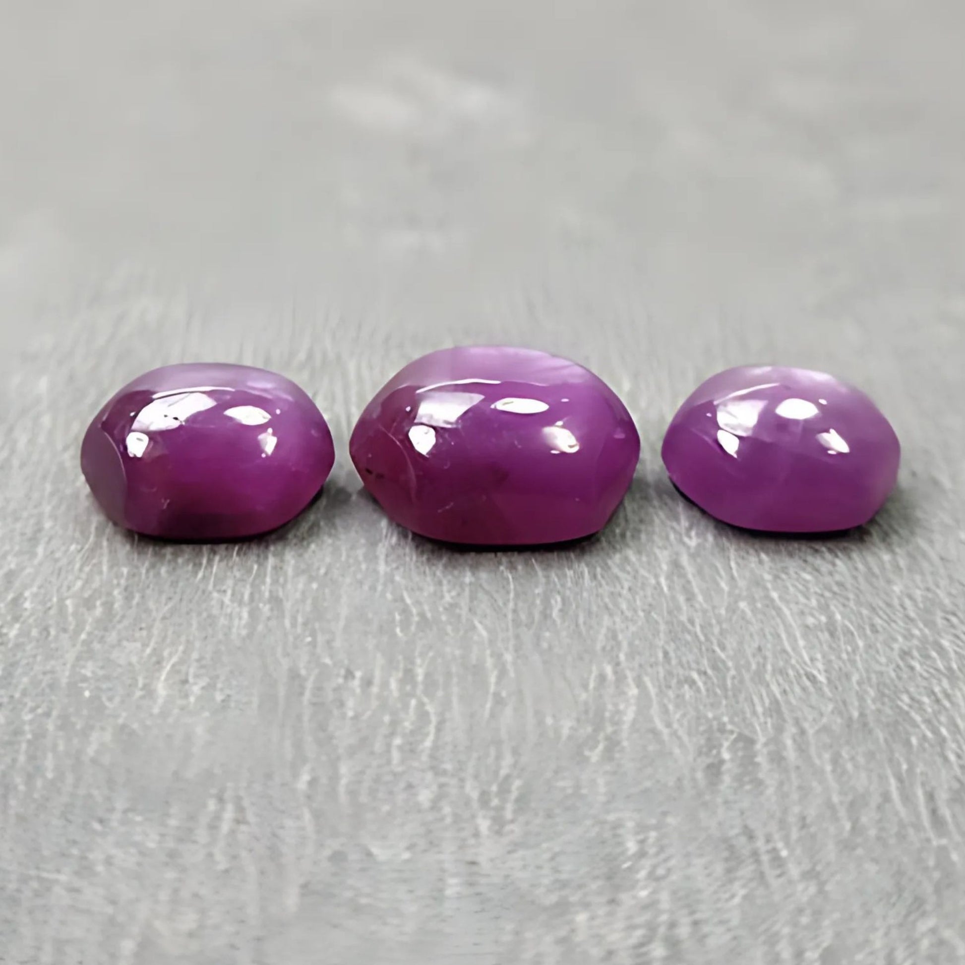 cabochon de saphir naturel non traité