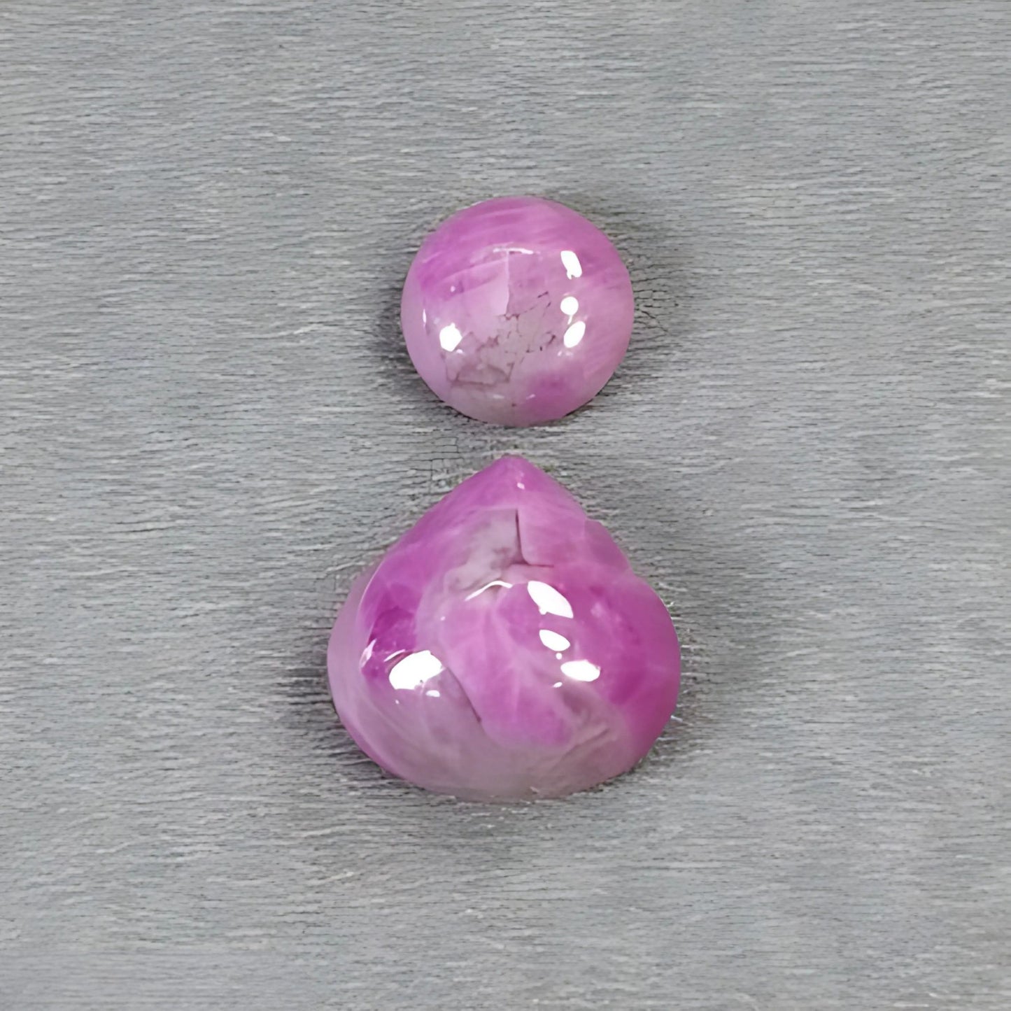 天然サファイア（未処理）カボション