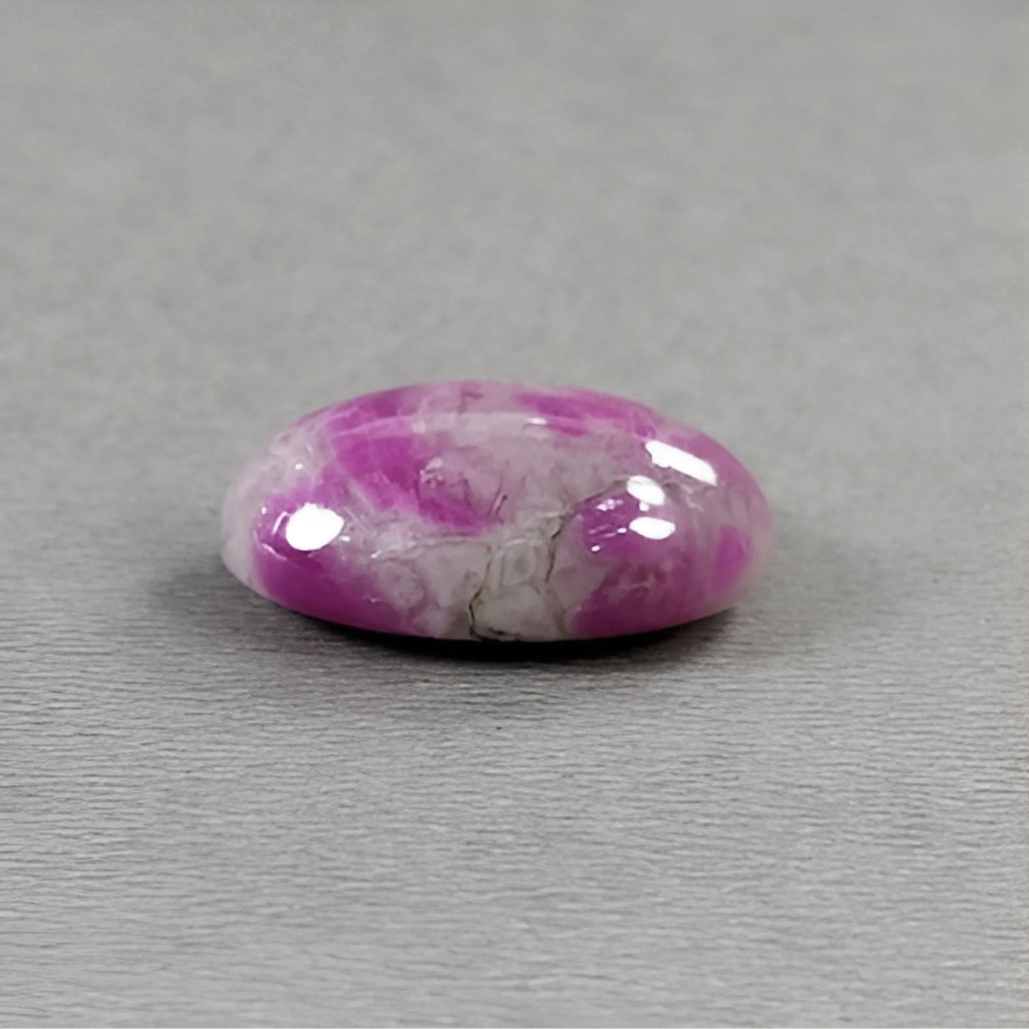 天然ゾイサイトルビー宝石