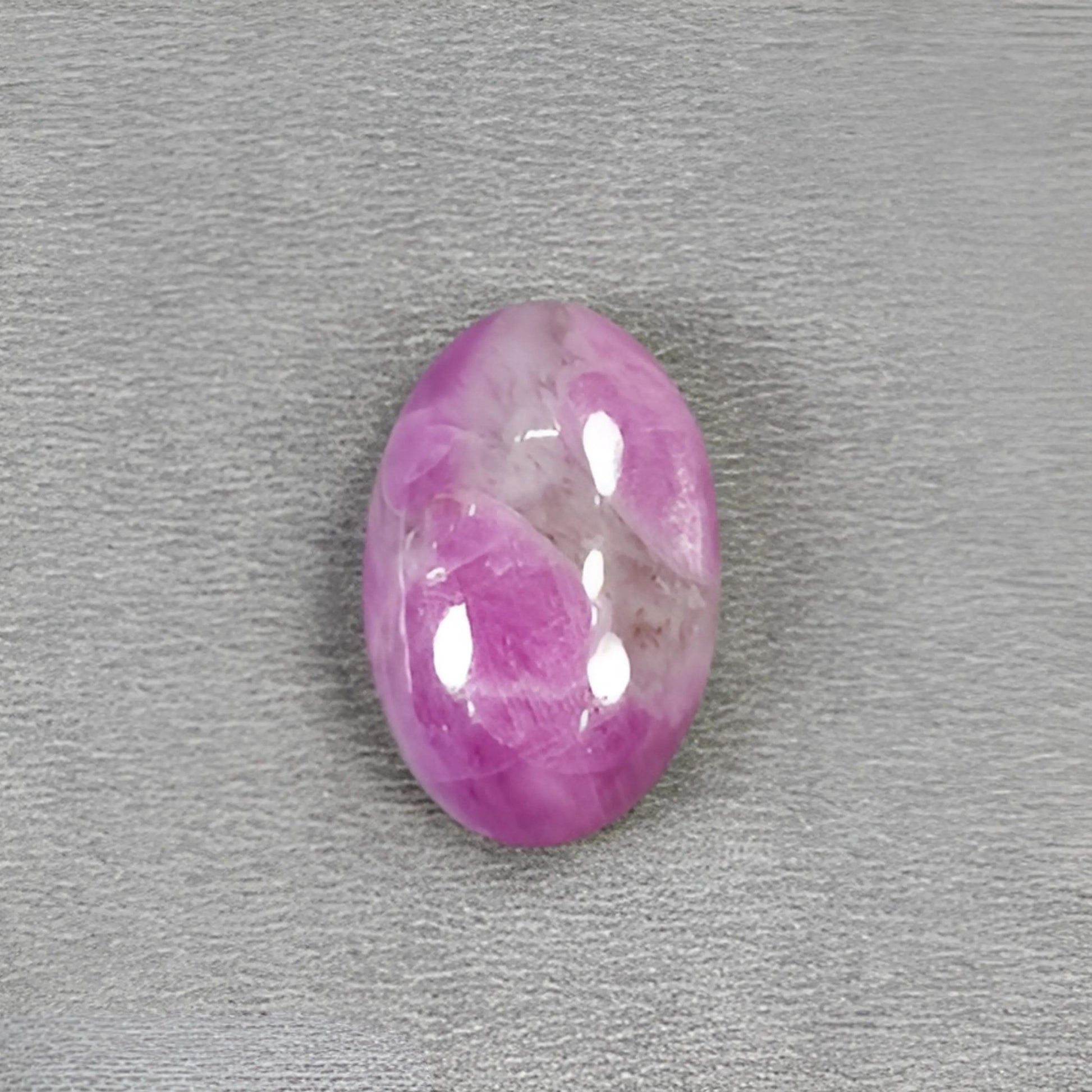 天然ゾイサイトルビー宝石