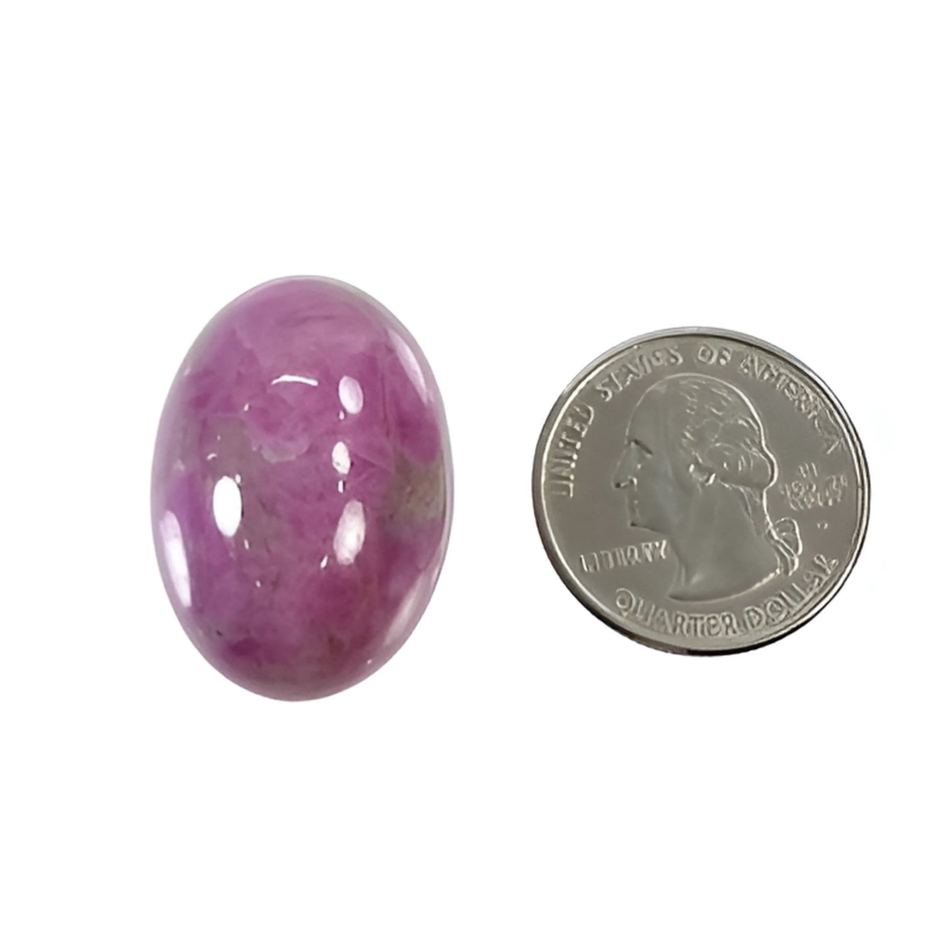 ゾイサイトルビーオーバルシェイプカボション