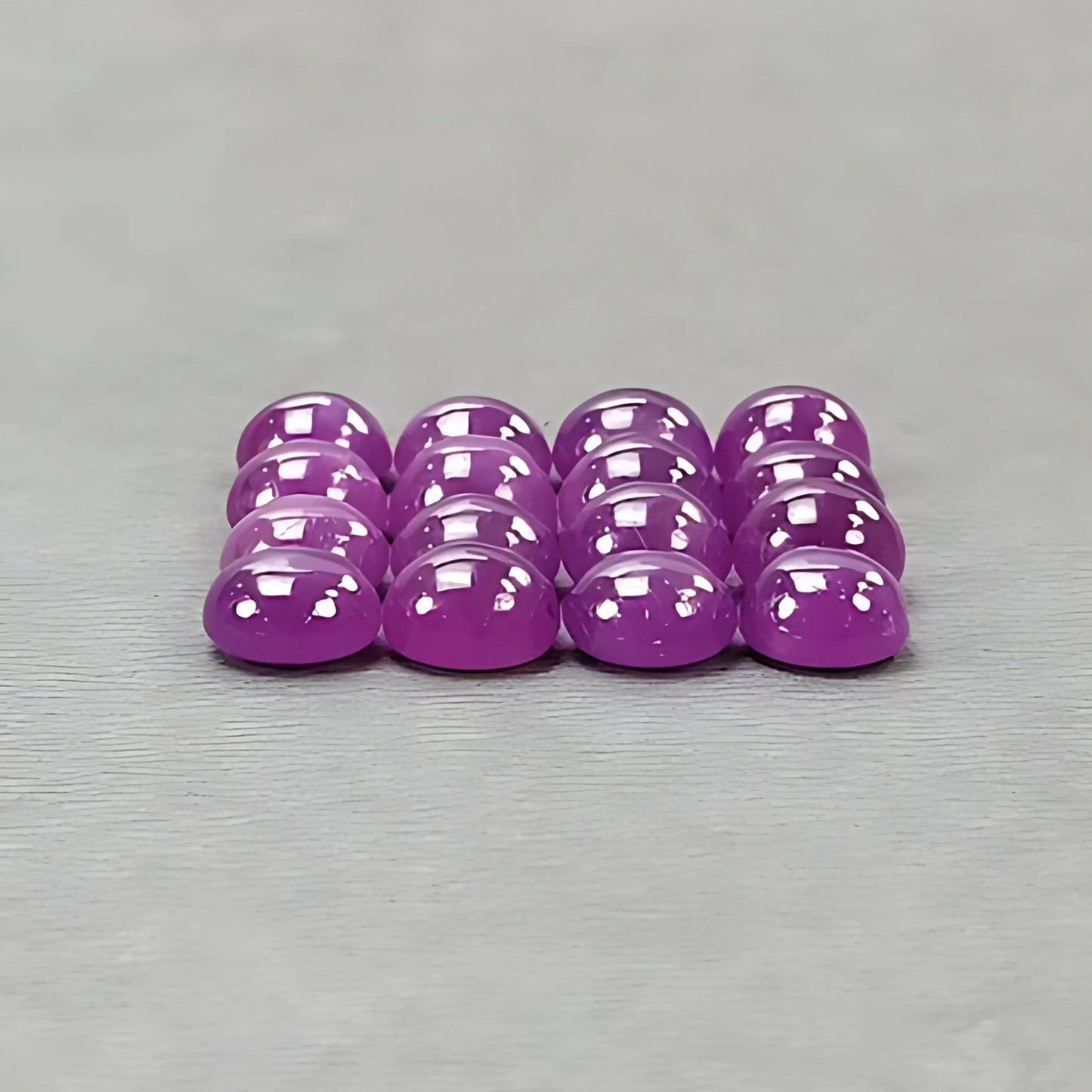 rosa Saphir, runder Cabochon