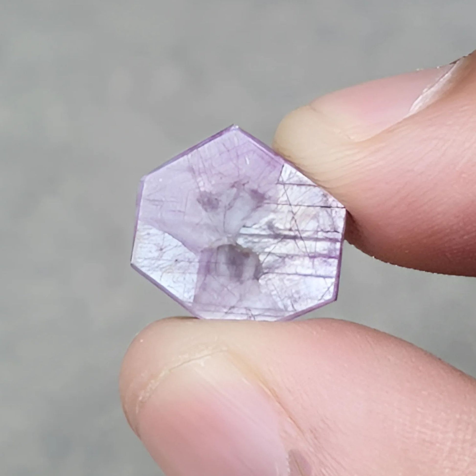 zaffiro rosa naturale non trattato