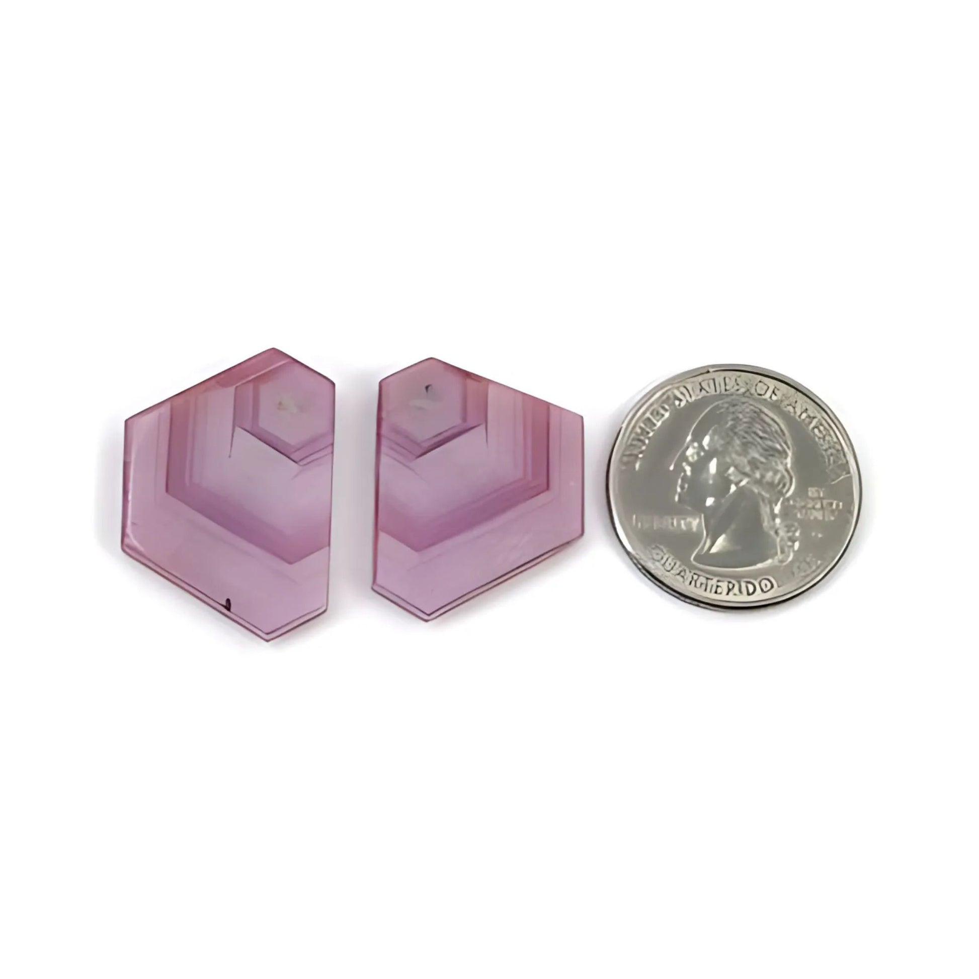 天然未经处理的粉色蓝宝石