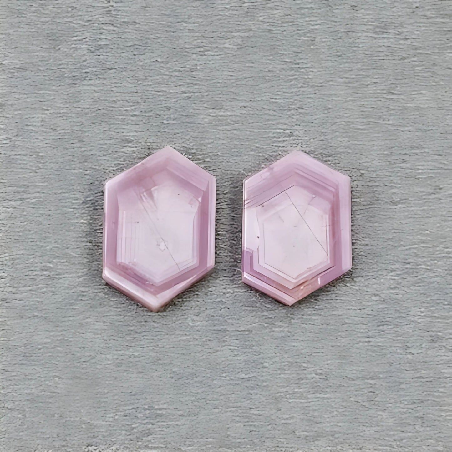 ピンクサファイア天然未処理宝石