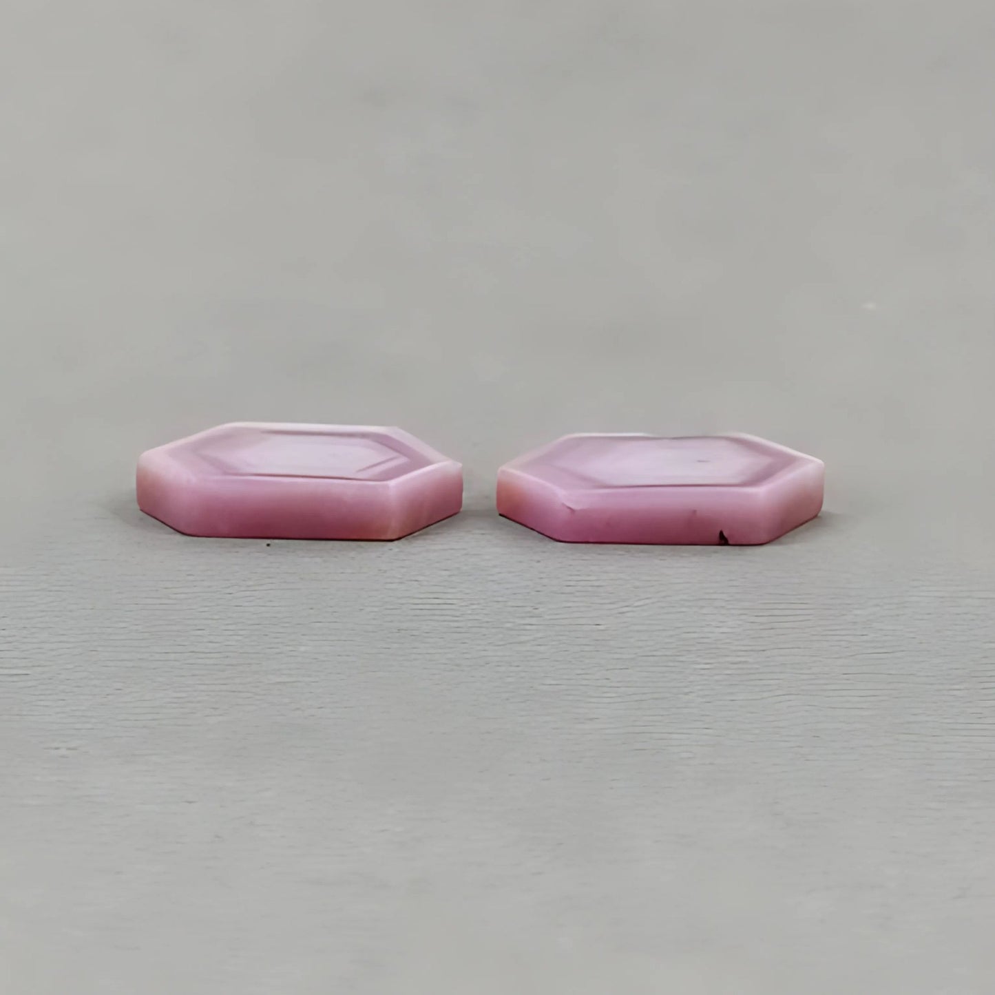 天然未処理ピンクサファイア