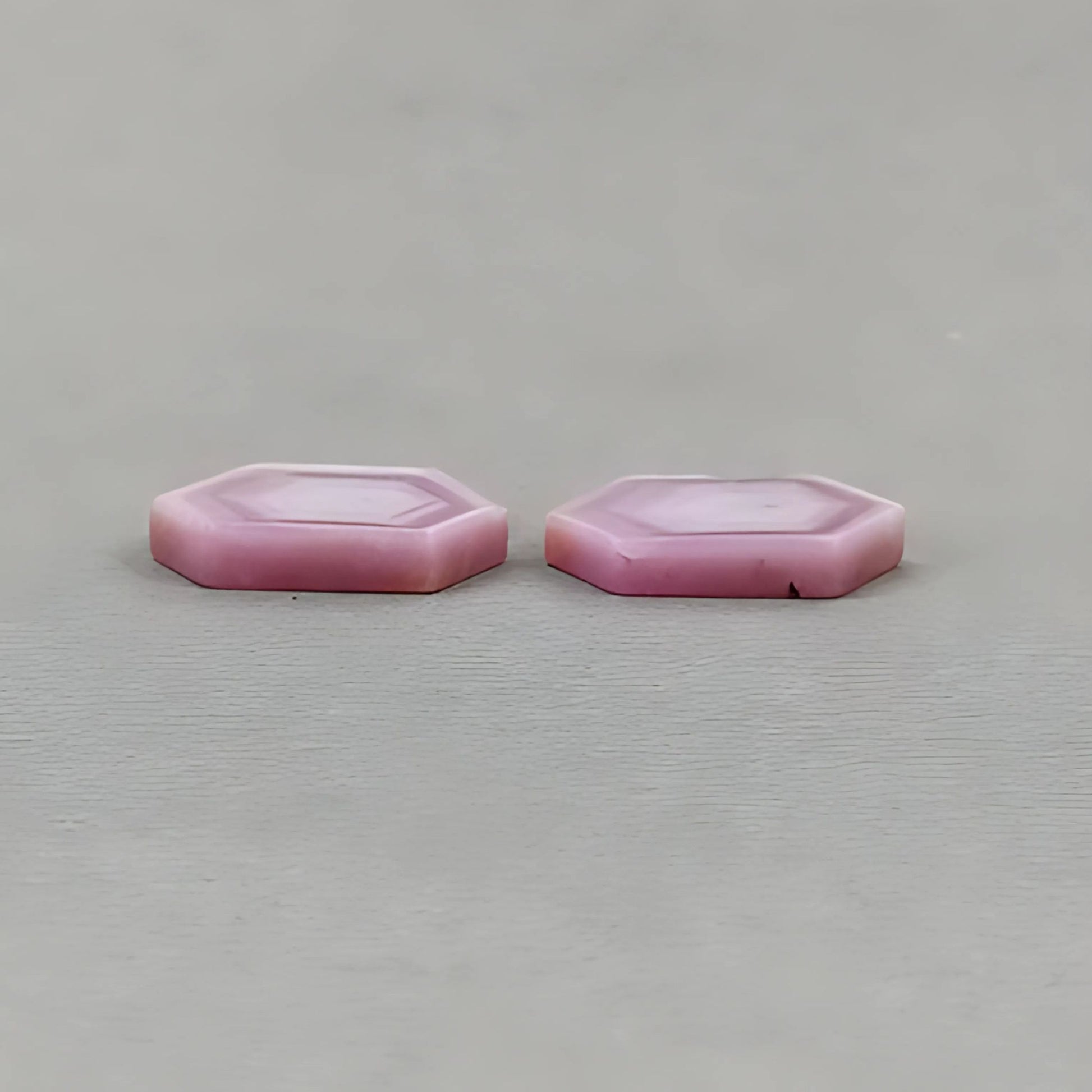 天然未処理ピンクサファイア