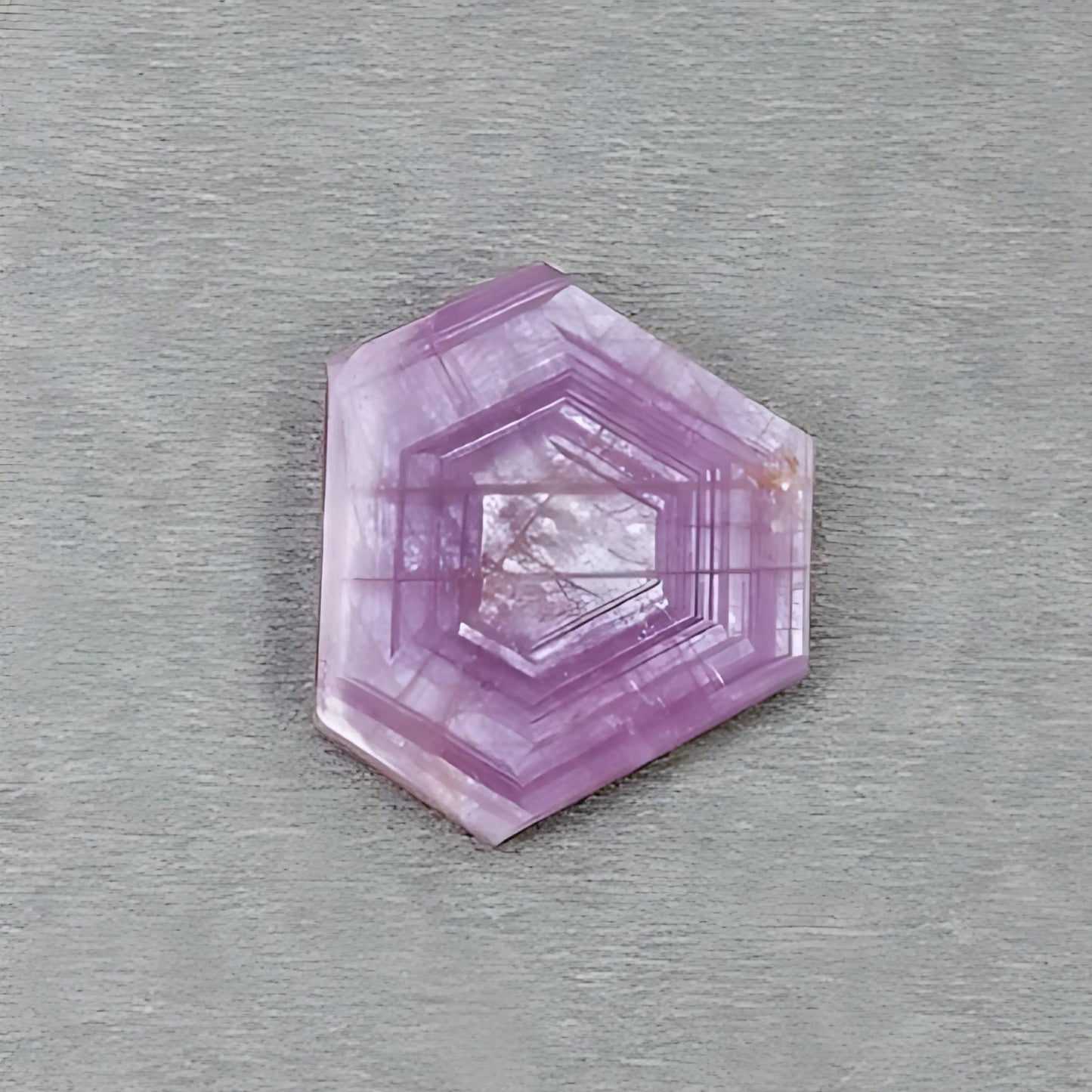 ローズマリーピンクサファイアフラットサイズ六角形