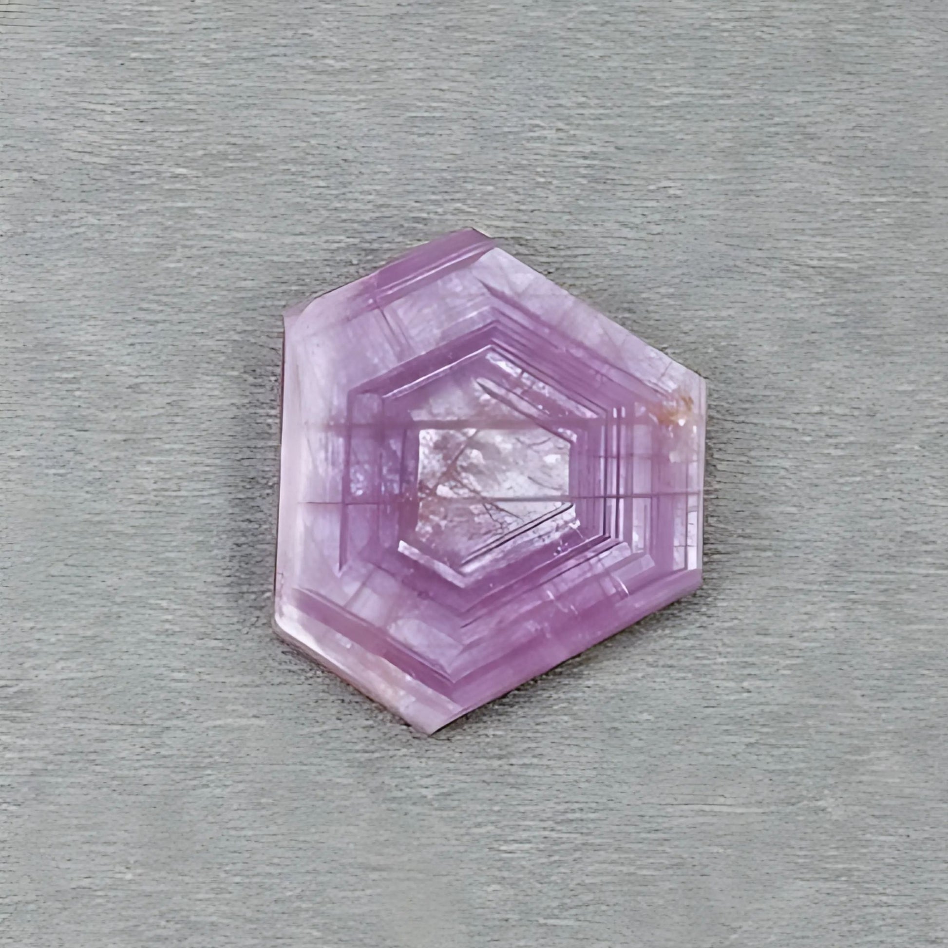 ローズマリーピンクサファイアフラットサイズ六角形