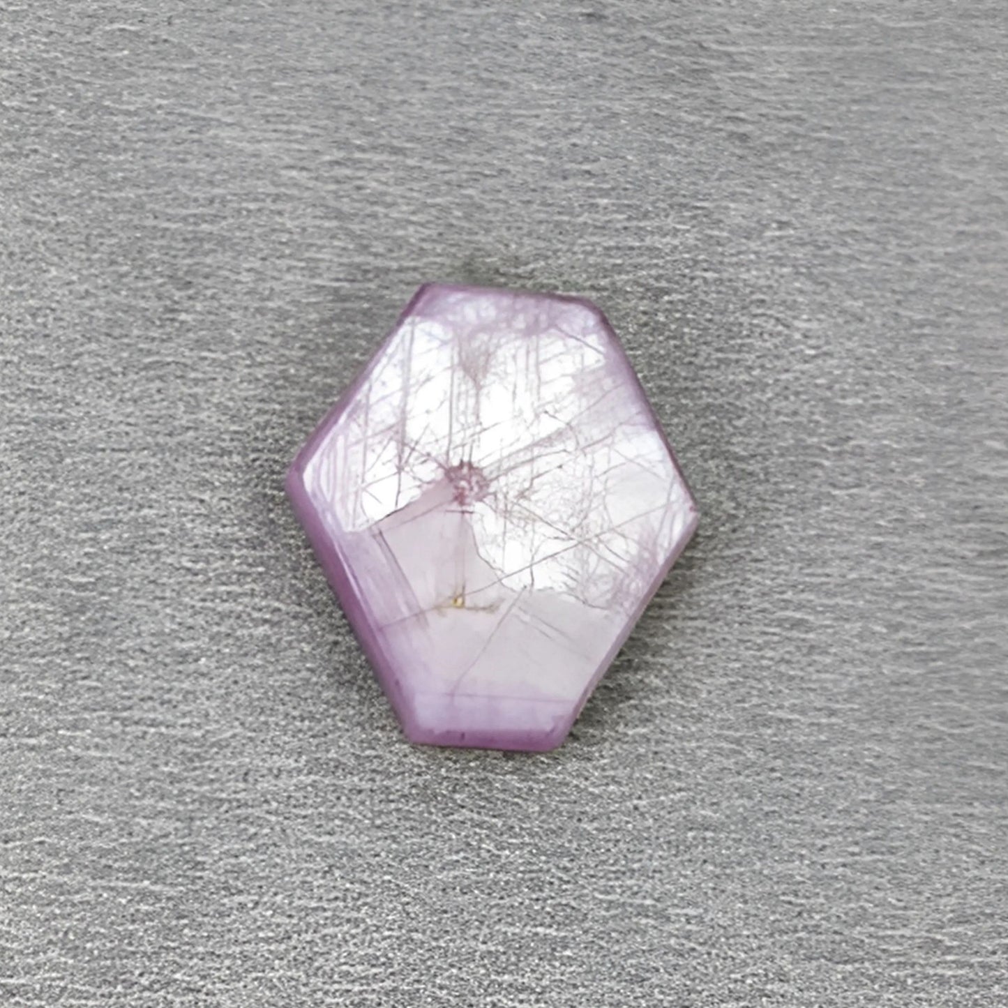 pietra portafortuna di settembre