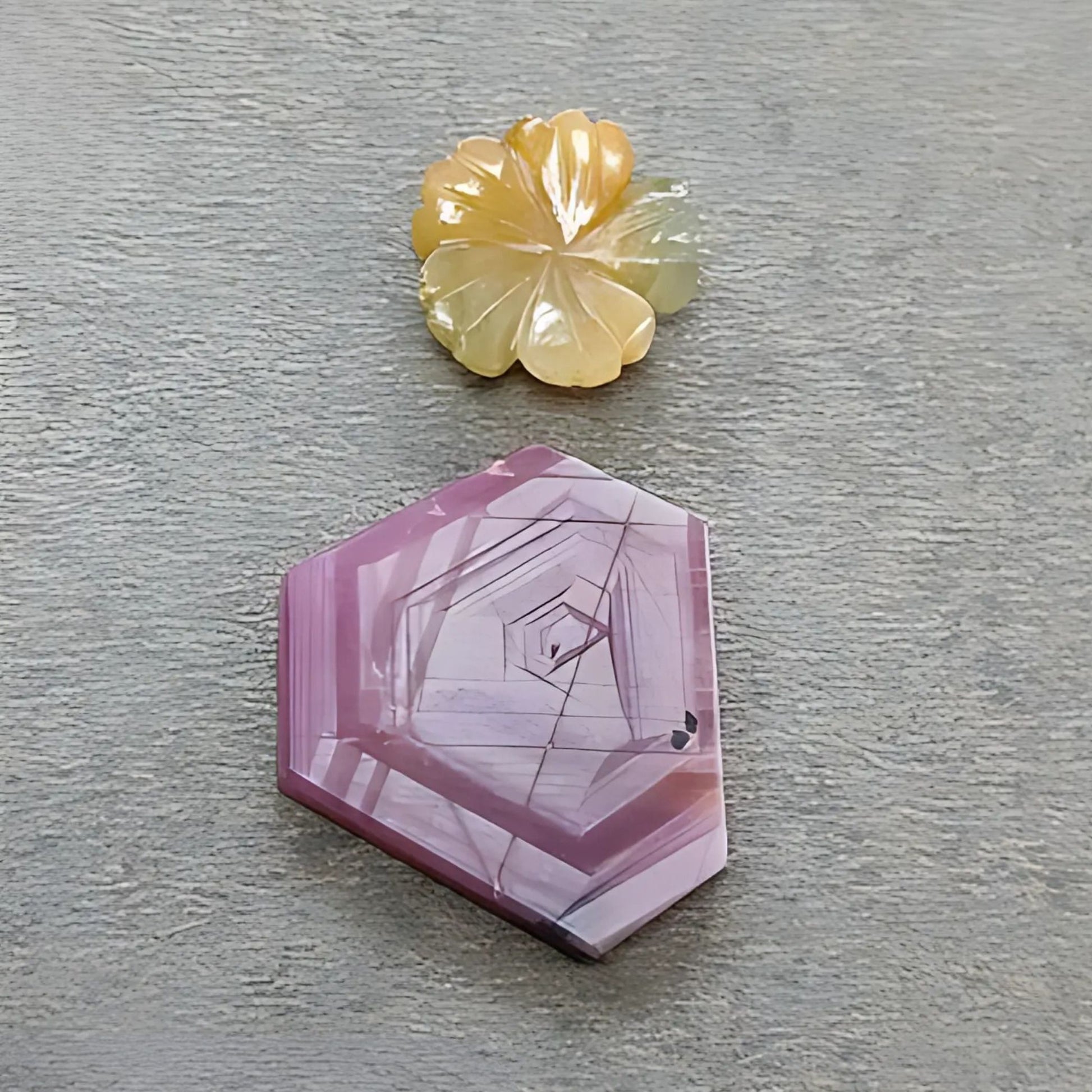 pietra portafortuna di settembre