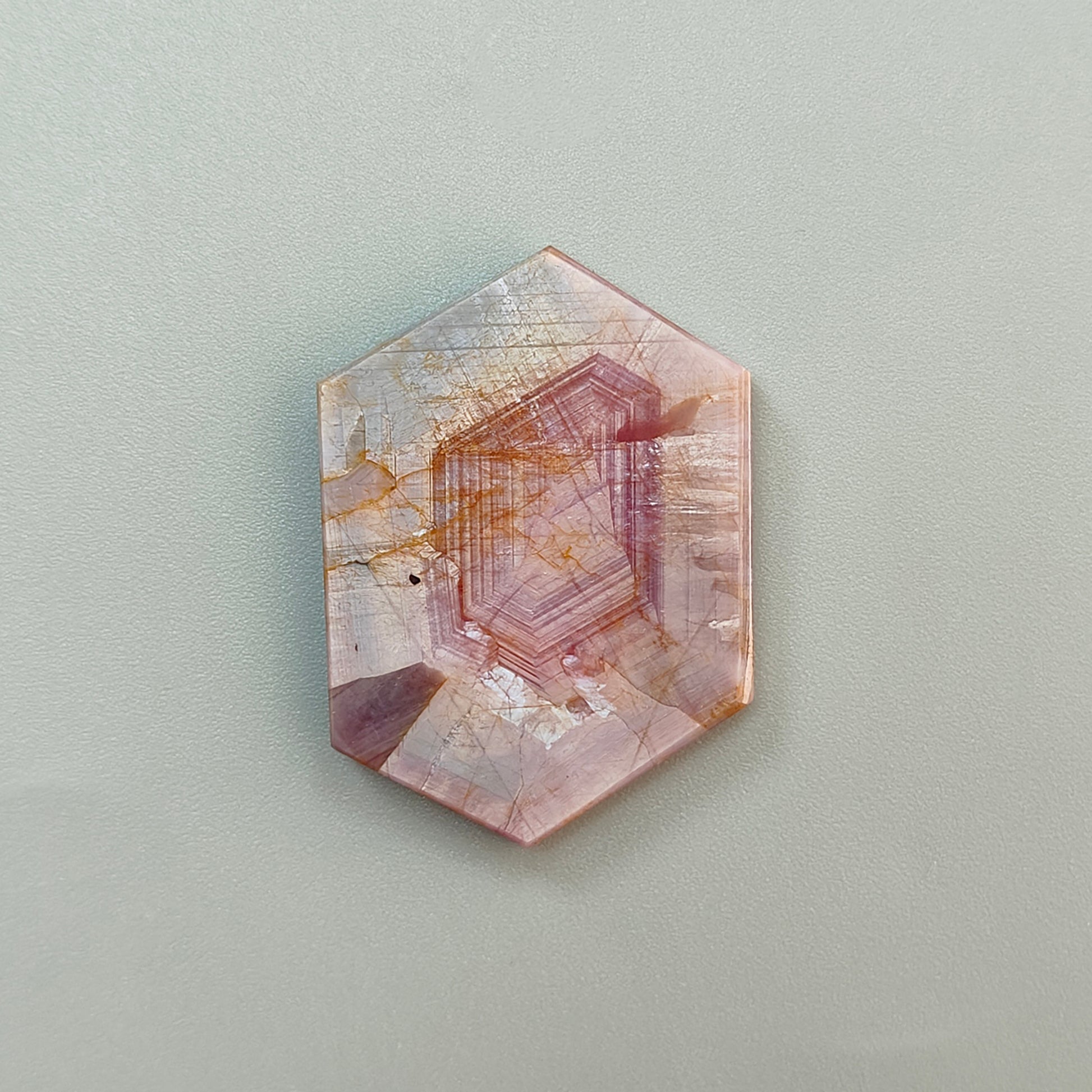 天然未処理のピンクサファイア