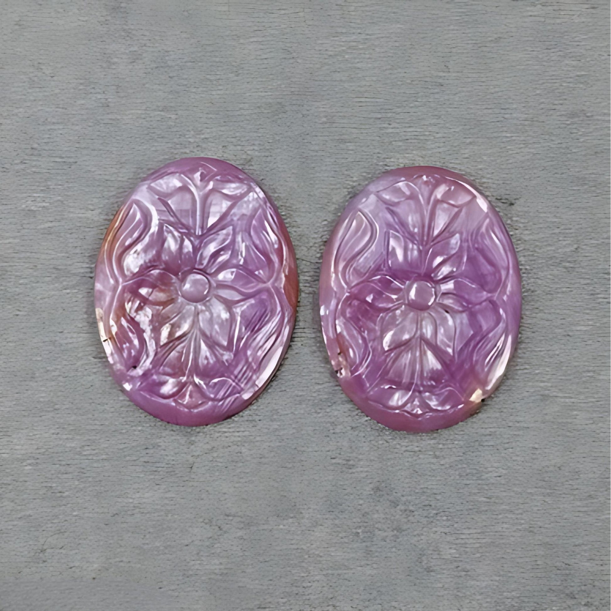 intaglio ovale in zaffiro rosa