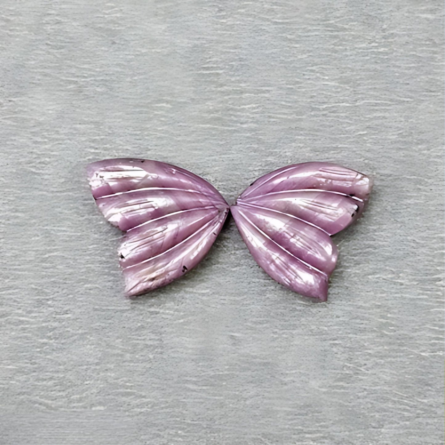 宝飾品用のサファイア