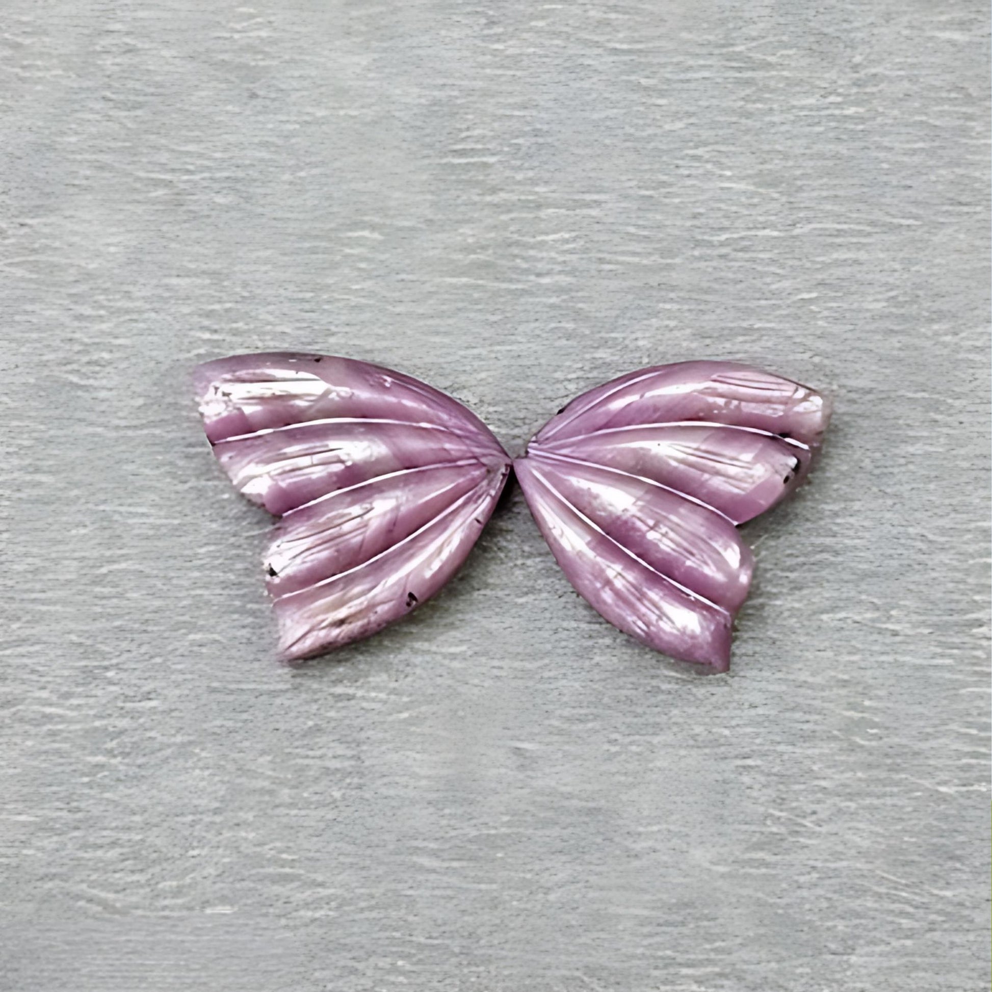 宝飾品用のサファイア