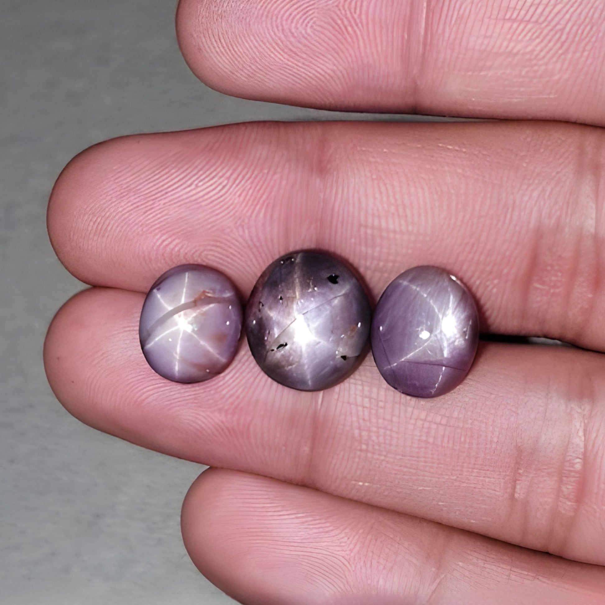 star sapphire oval shape cabochon