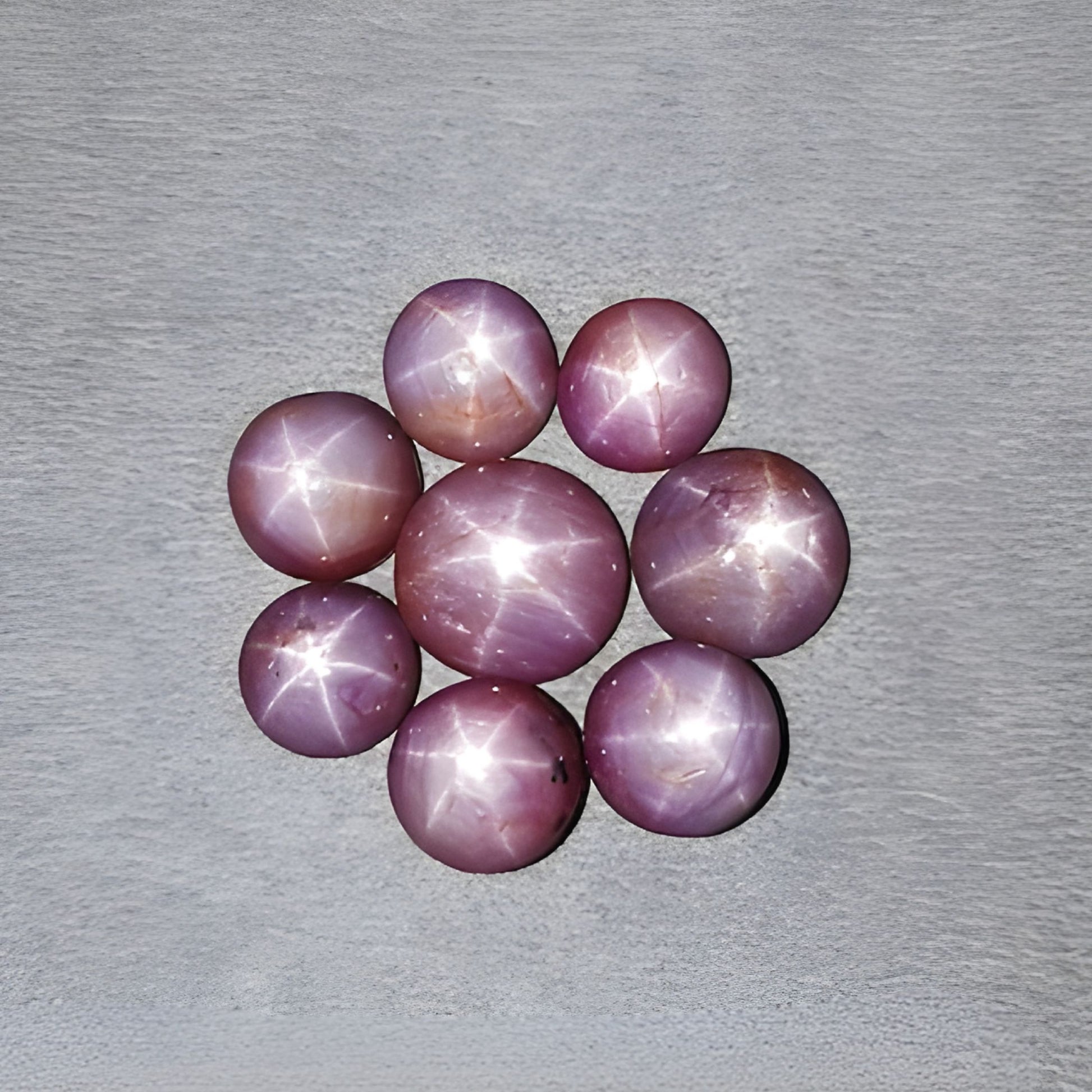 star sapphire round shape cabcohon