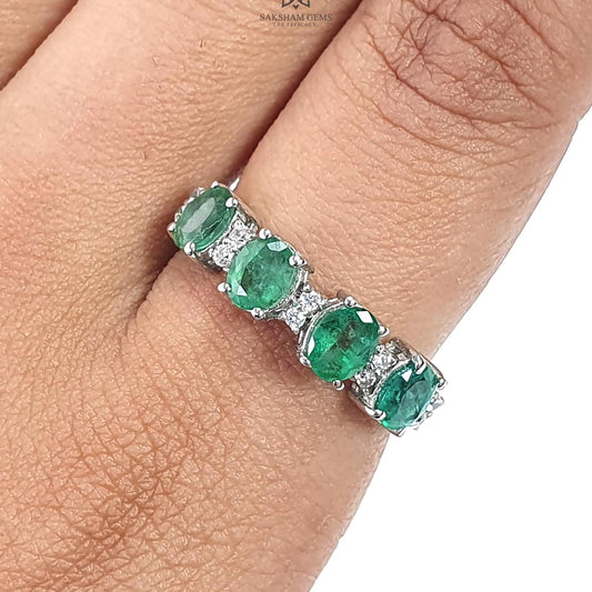 Emerald Faceted Silver Ring: 2.59gms Natural Untreated Emerald Oval Faceted Cut 925 Sterling Silver With CZ Prong Set Ring 7.5 US