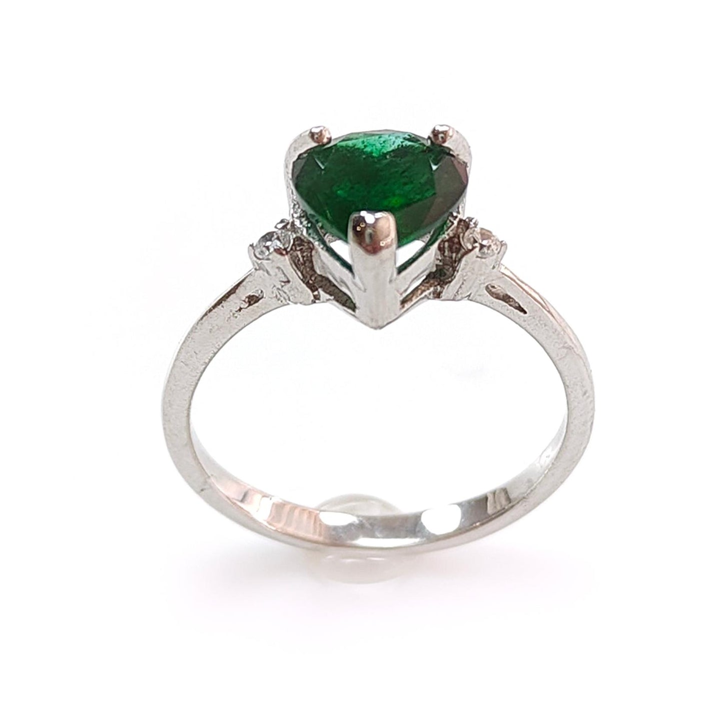 Emerald Faceted Silver Ring: 1.67gms Natural Untreated Emerald Heart Faceted Cut 925 Sterling Silver Prong Set Ring 5.5 US