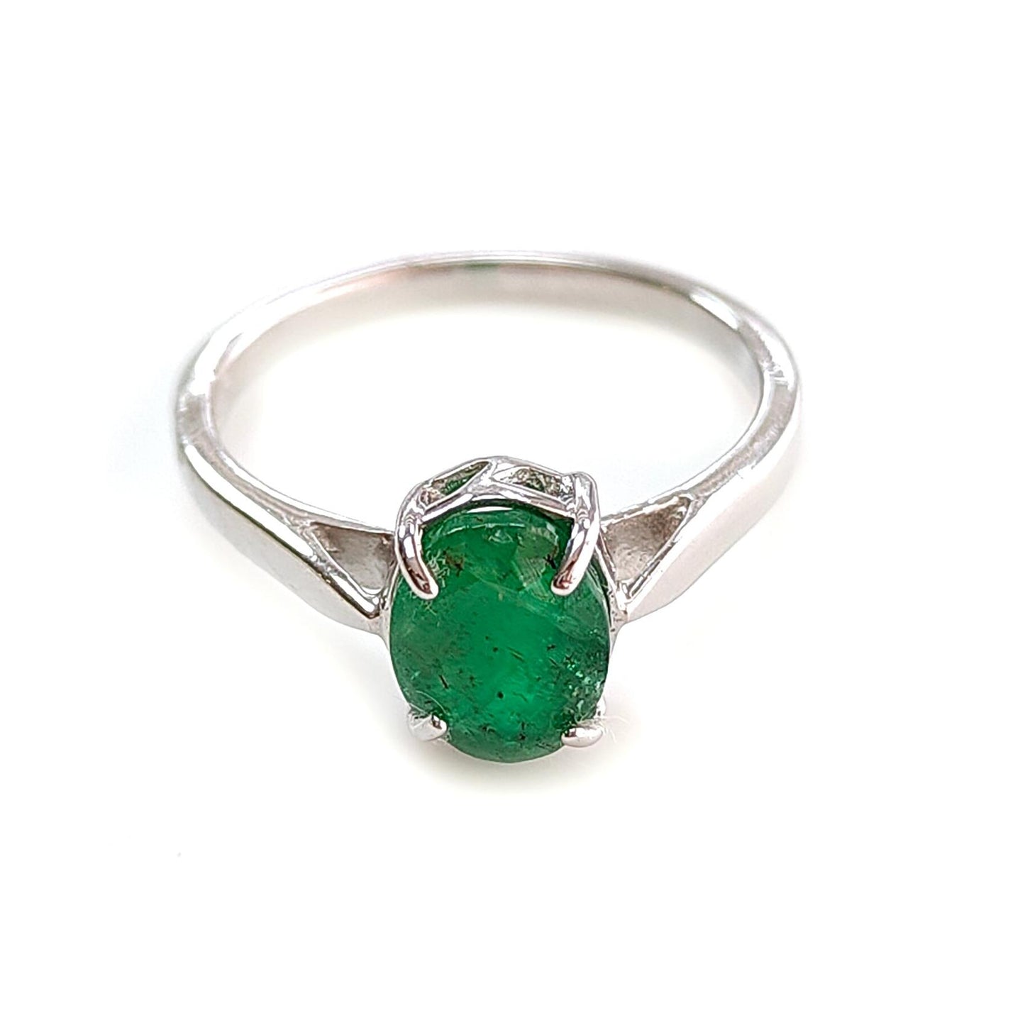 Emerald Faceted Silver Ring: 2.22gms Natural Untreated Emerald Oval Faceted Cut 925 Sterling Silver Prong Set Ring 6.85US