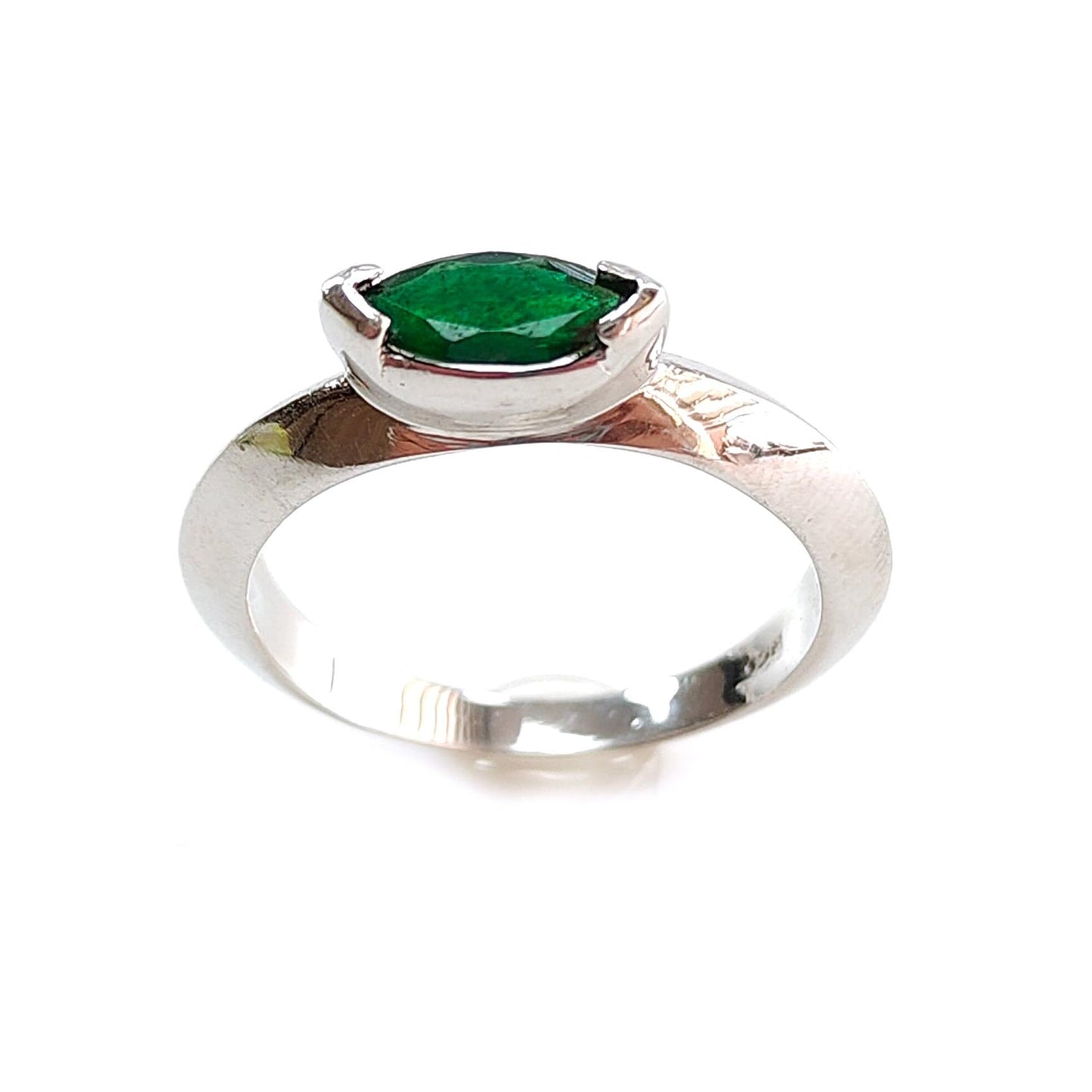 Emerald Faceted Silver Ring: 2.75gms Natural Untreated Emerald Marquise Faceted Cut 925 Sterling Silver Bezel Set Ring 7.25 US