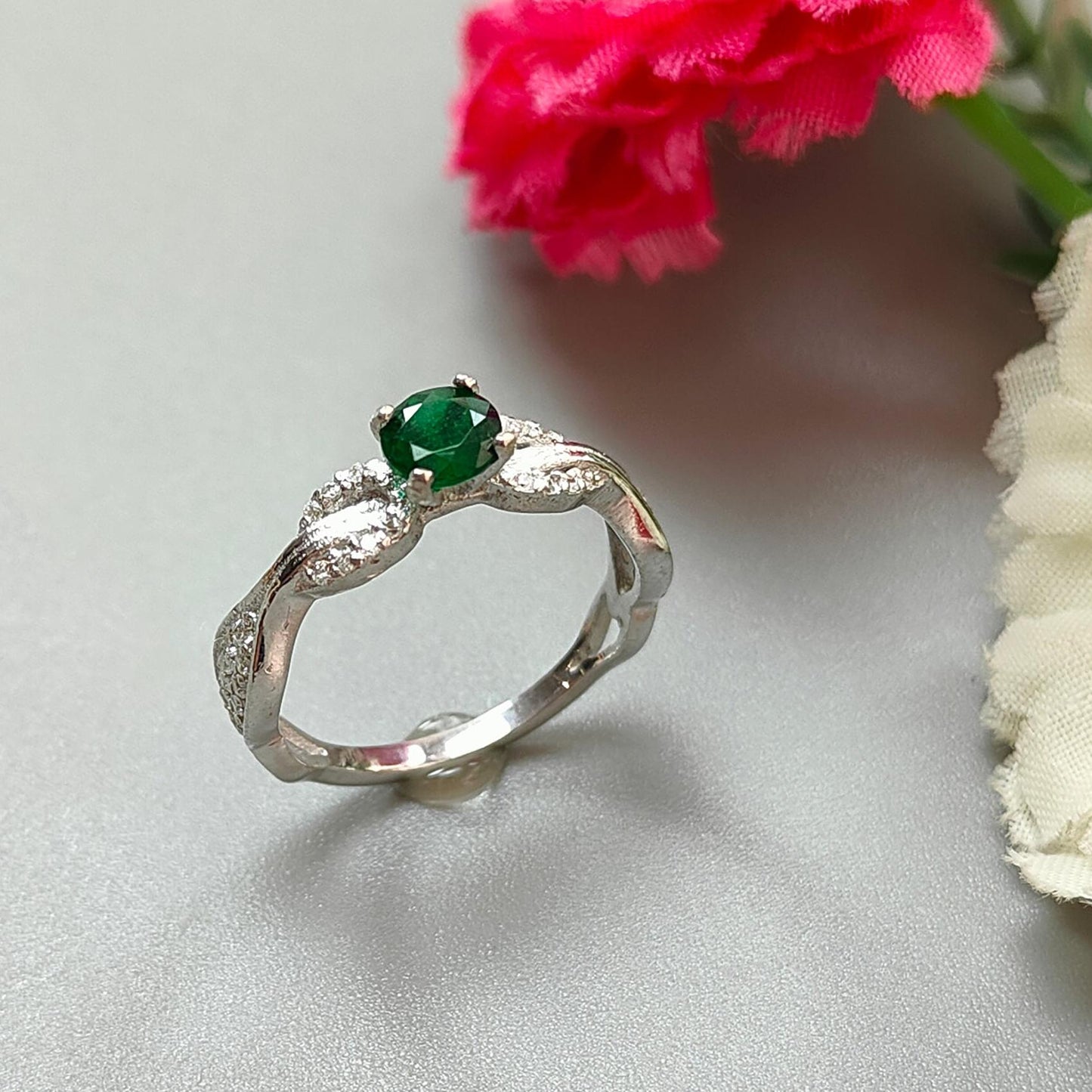 Emerald Faceted Silver Cz Ring: 2.19gms Natural Untreated Emerald Round Faceted Cut 925 Sterling Silver Prong Set Ring 6.5 US