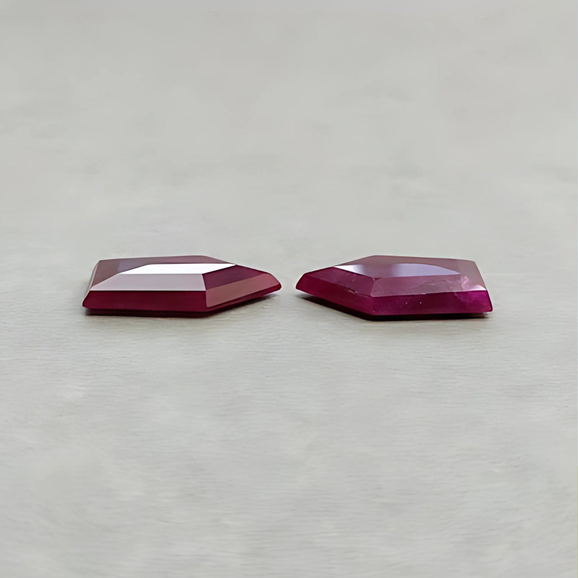 普通切割红宝石