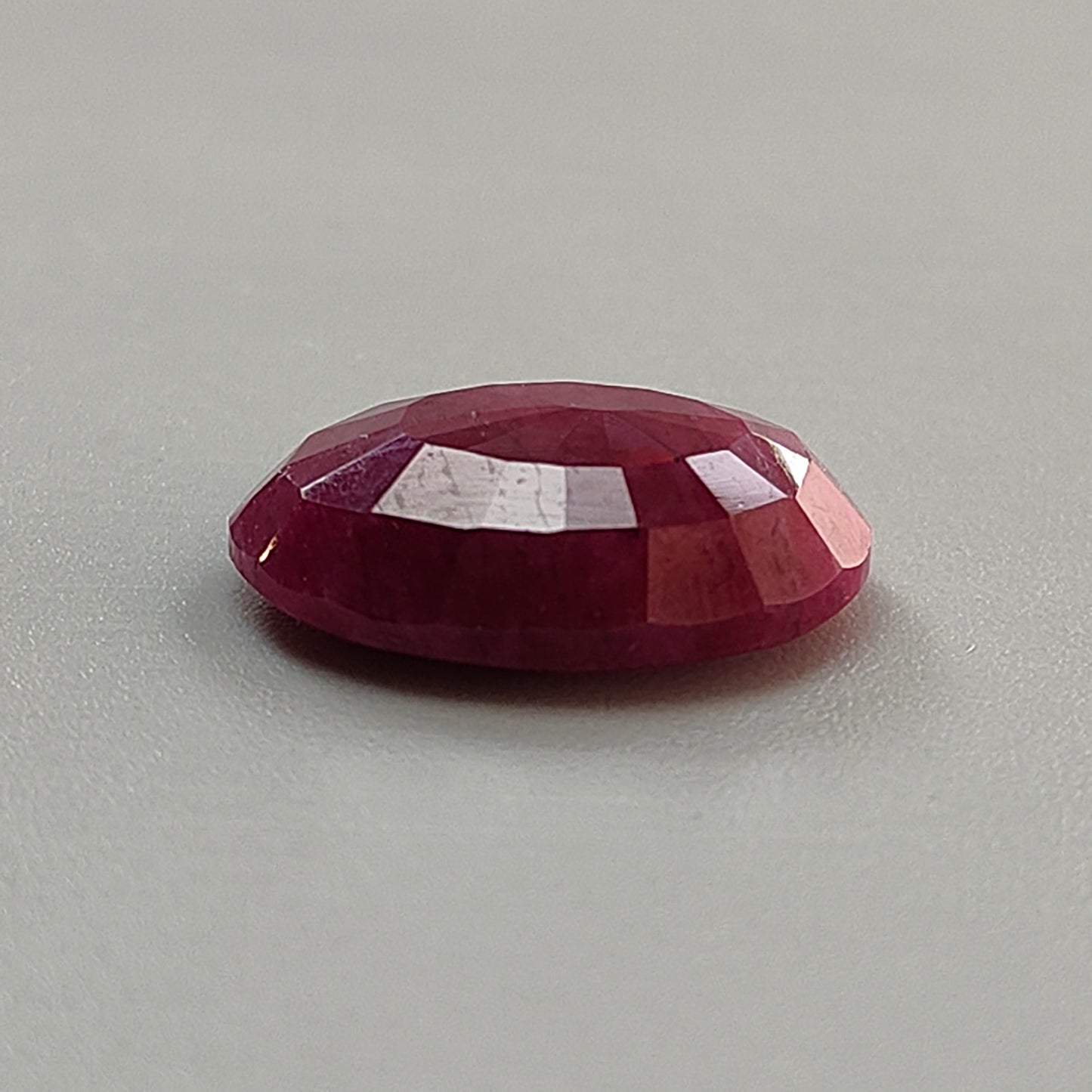 25.50cts Red Ruby Gemstone Natural Untreated Faceted Cut Oval Shape 20*15mm