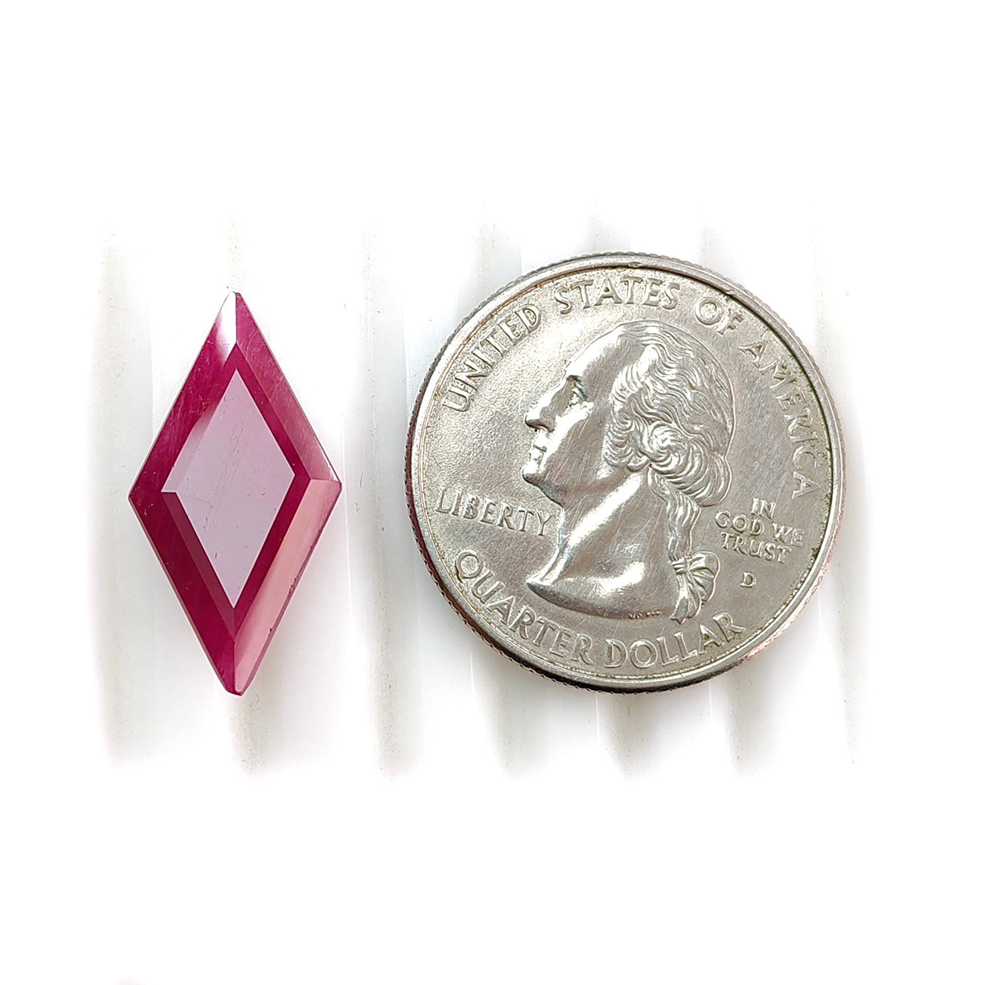 天然ルビー宝石