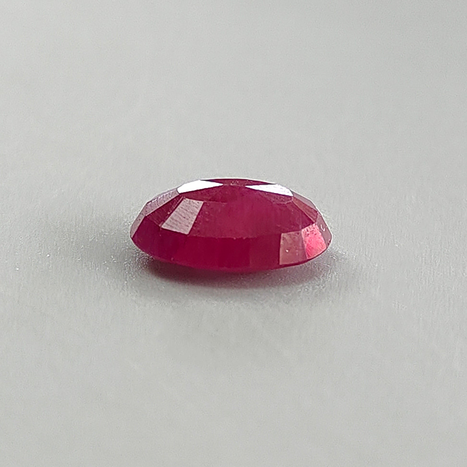 ジュエリー用ルビー