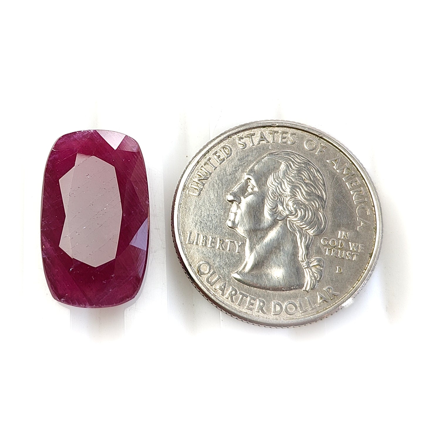 unbehandelter roter Rubin