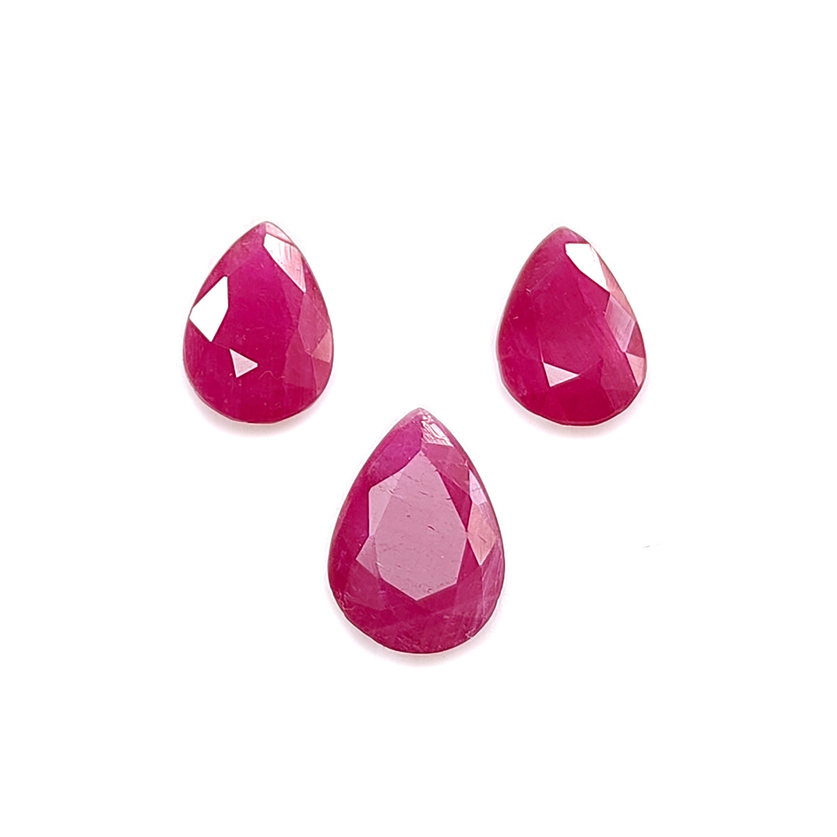 Ruby Pear Cut