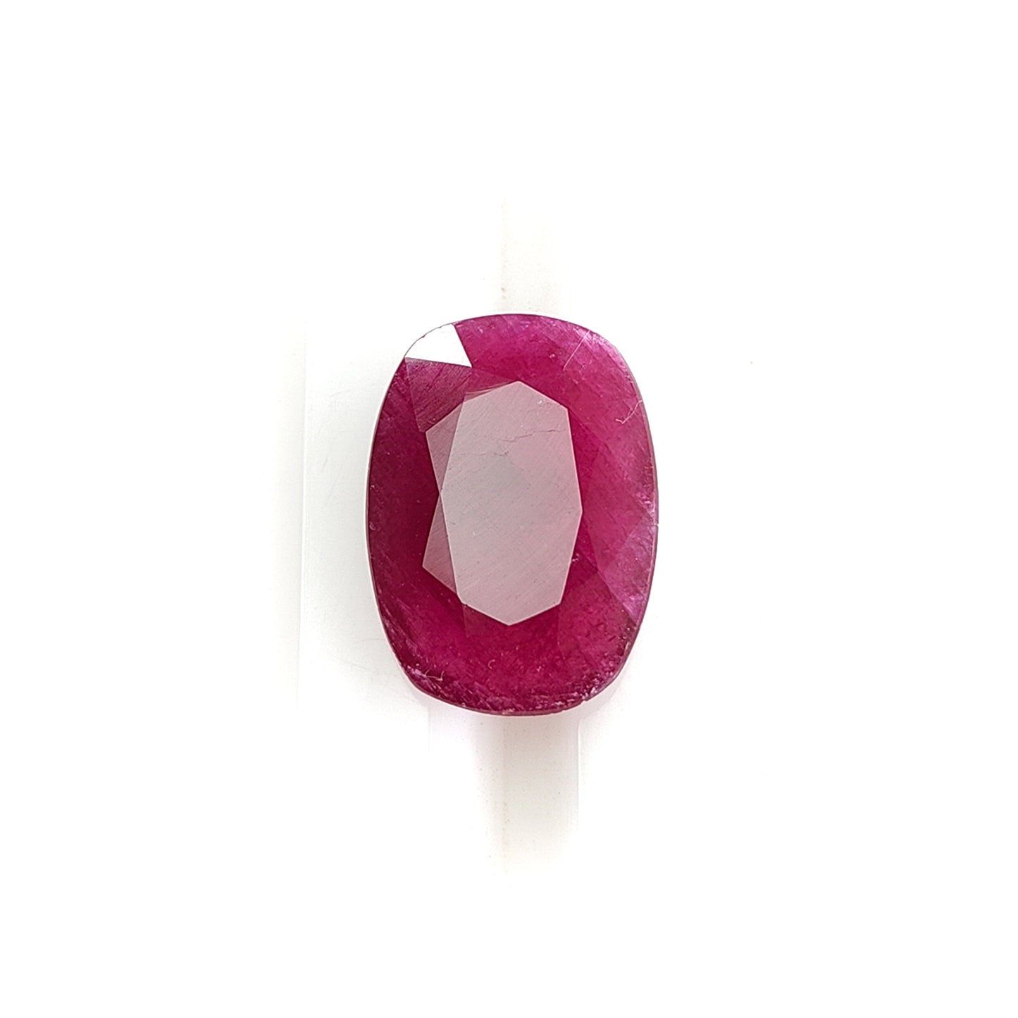 gemma di rubino rosso non trattato