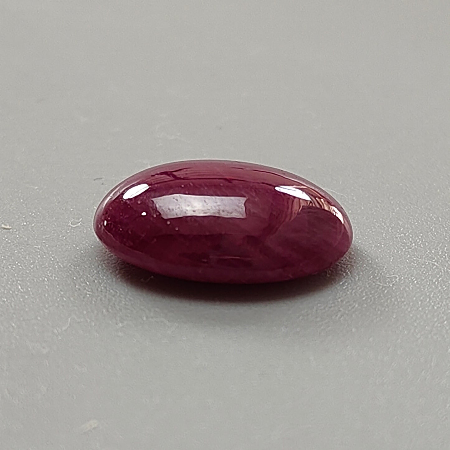 天然未经处理的宝石红宝石
